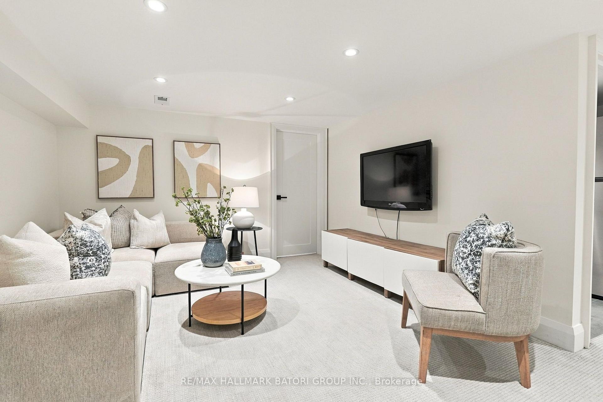 Photo 38 of 162 Chiltern Hill Road, Toronto, Humewood-Cedarvale — HOMEH