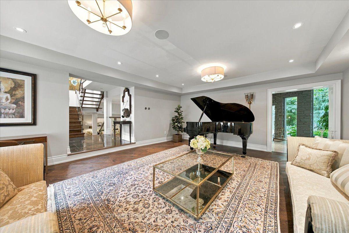 Photo 6 of 520 Arrowhead Road, Mississauga, Lorne Park — HOMEH