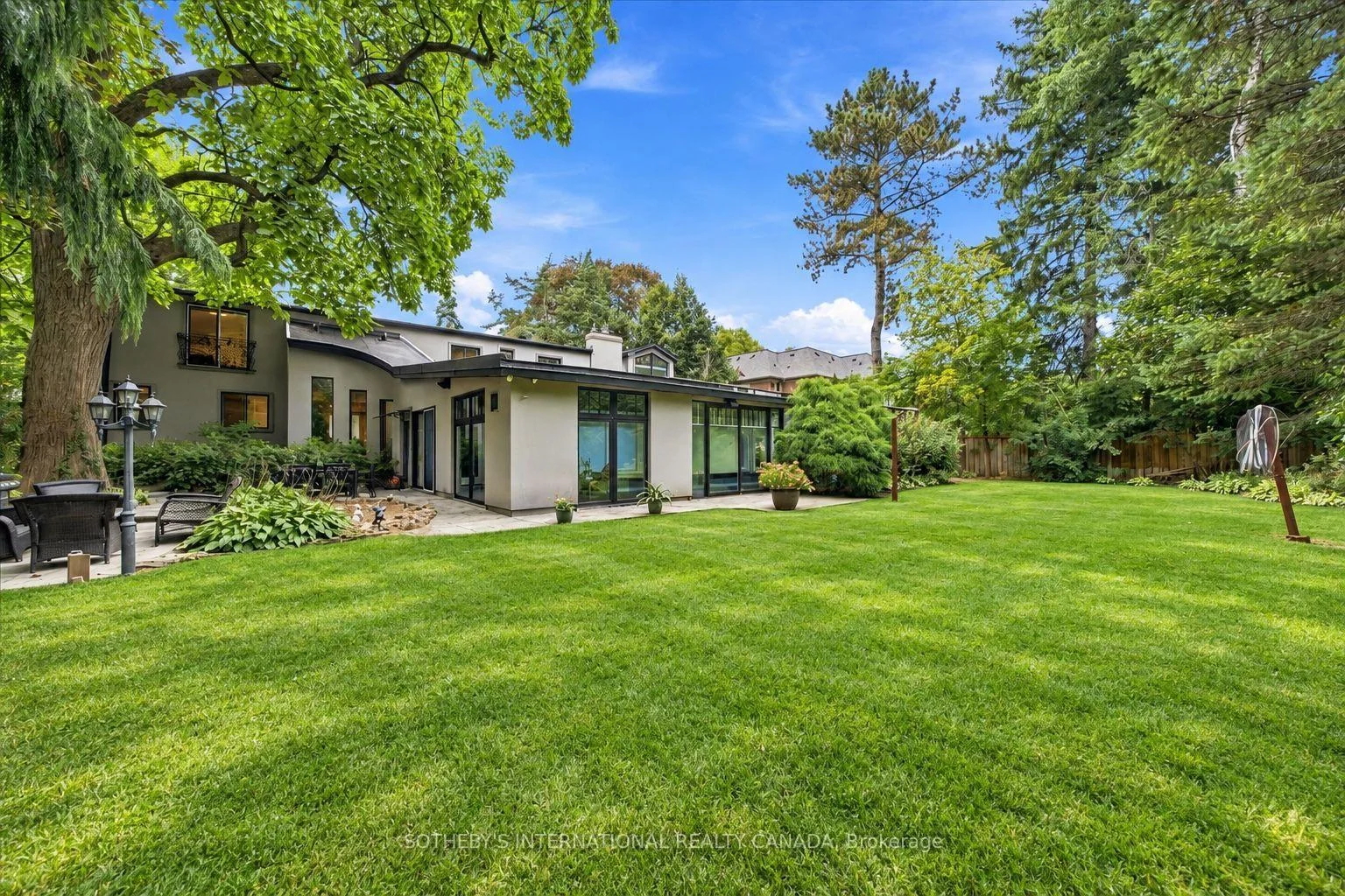 Photo 39 of 520 Arrowhead Road, Mississauga, Lorne Park — HOMEH