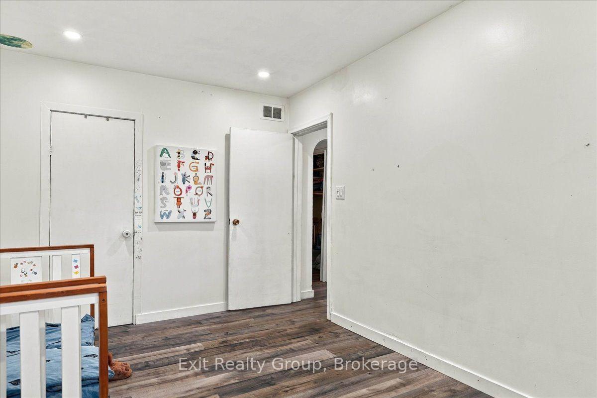 Photo 22 of 129 Harcourt Road, Quinte West, Murray Ward — HOMEH