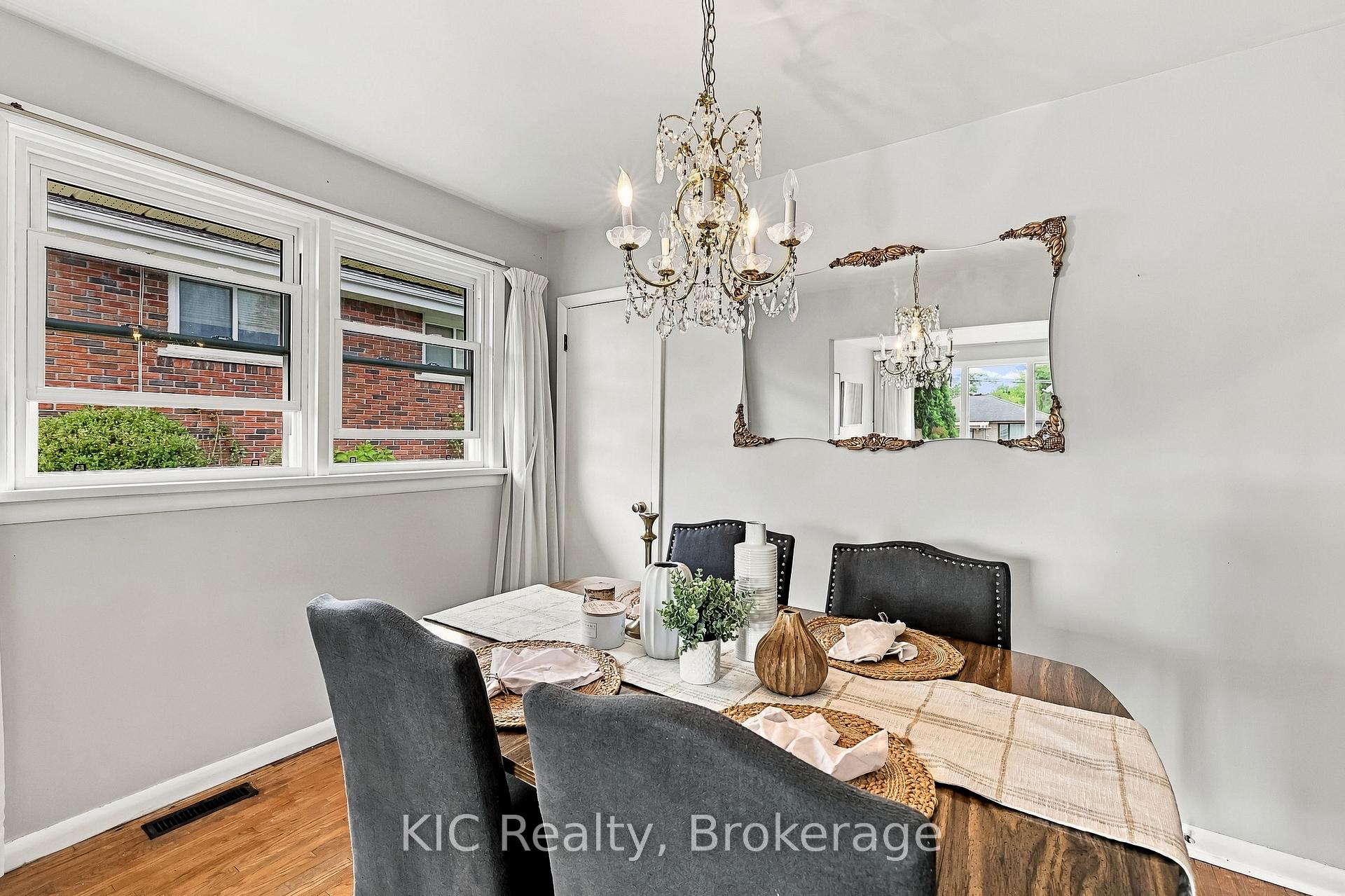 Photo 13 of 198 Mcclennan Street, Peterborough, Northcrest Ward 5 — HOMEH