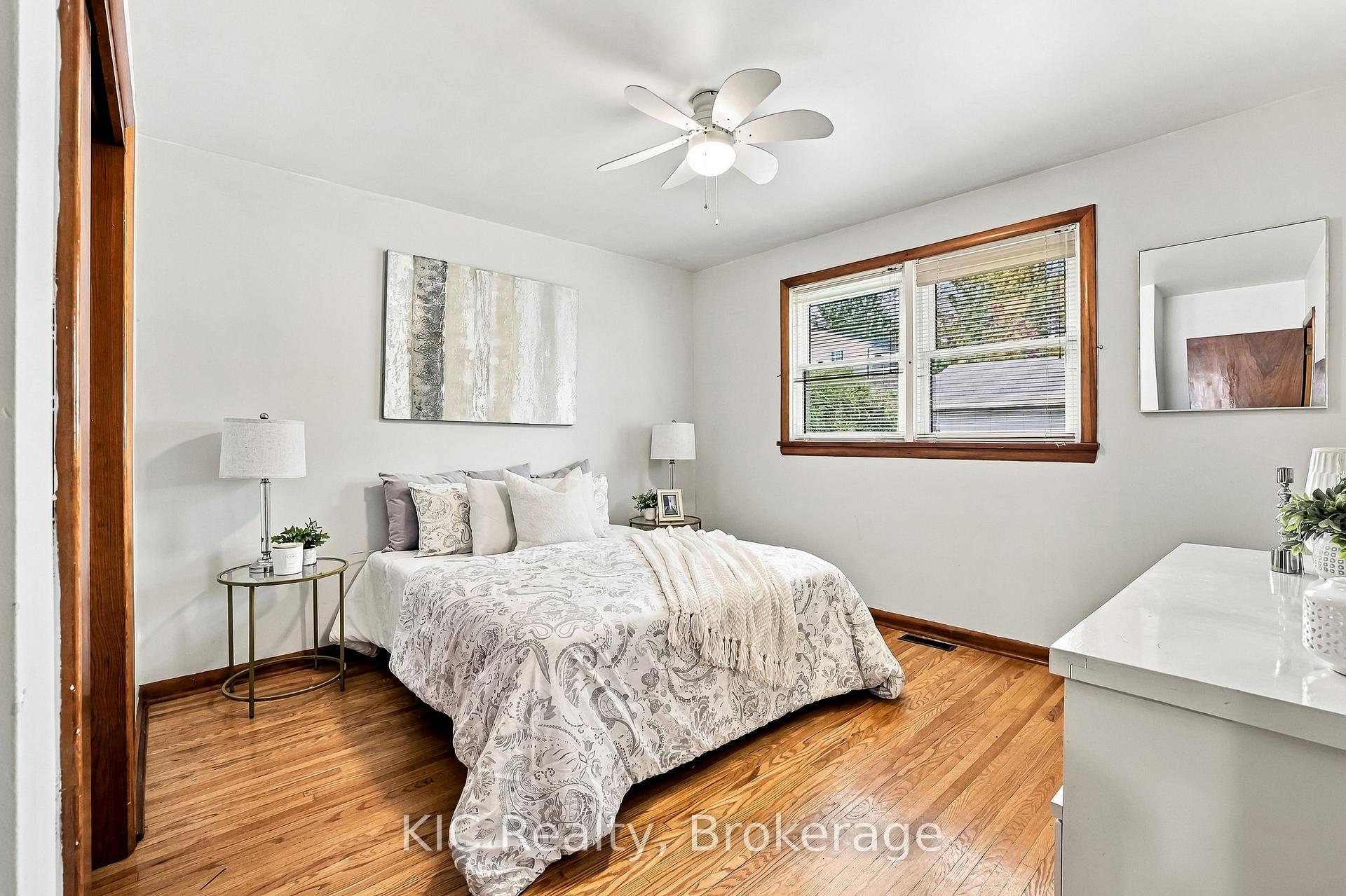 Photo 27 of 198 Mcclennan Street, Peterborough, Northcrest Ward 5 — HOMEH