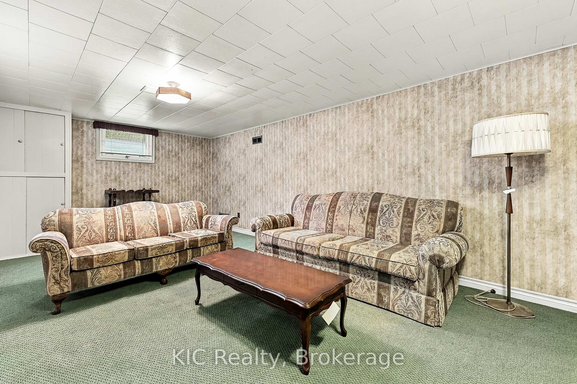 Photo 34 of 198 Mcclennan Street, Peterborough, Northcrest Ward 5 — HOMEH