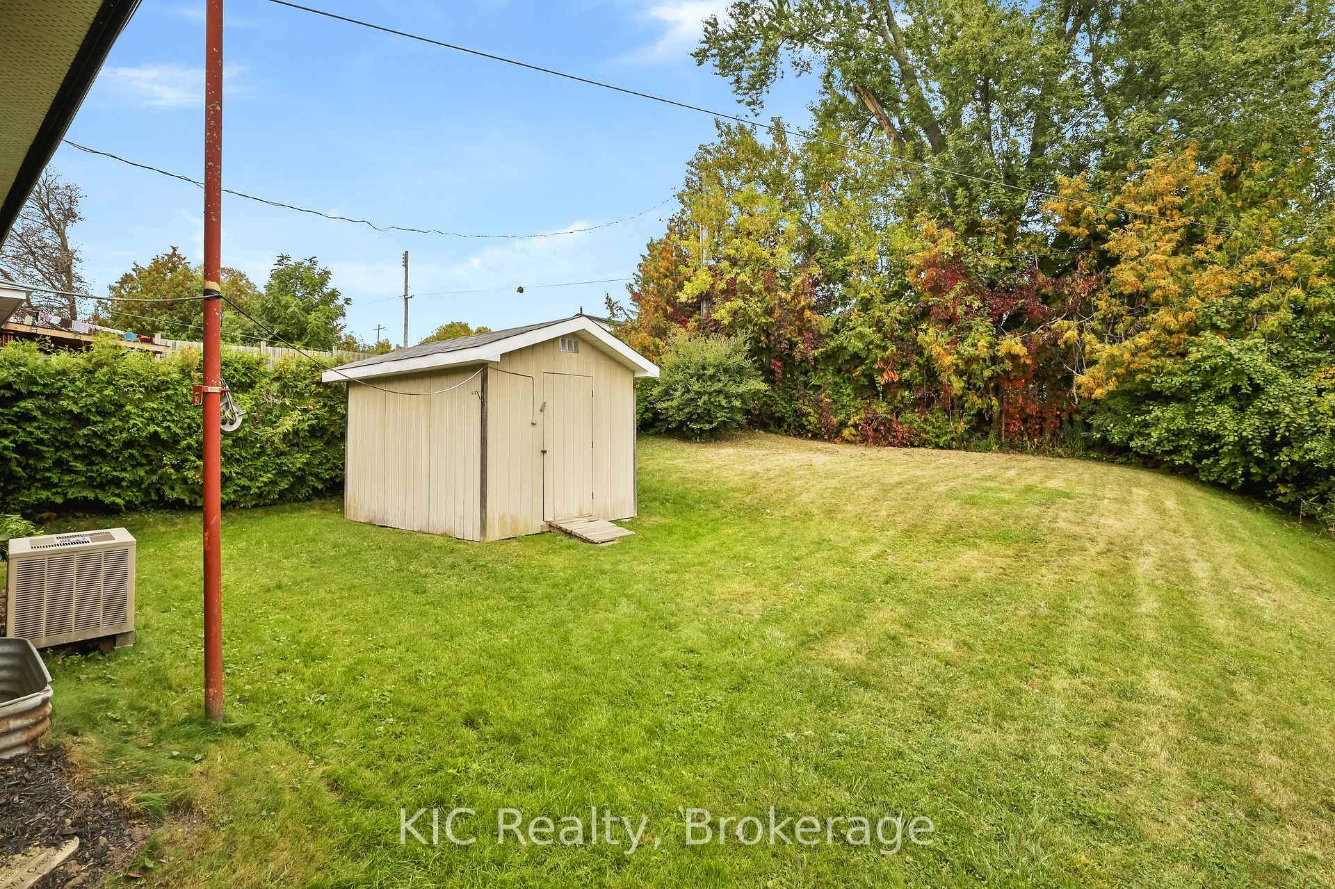 Photo 42 of 198 Mcclennan Street, Peterborough, Northcrest Ward 5 — HOMEH