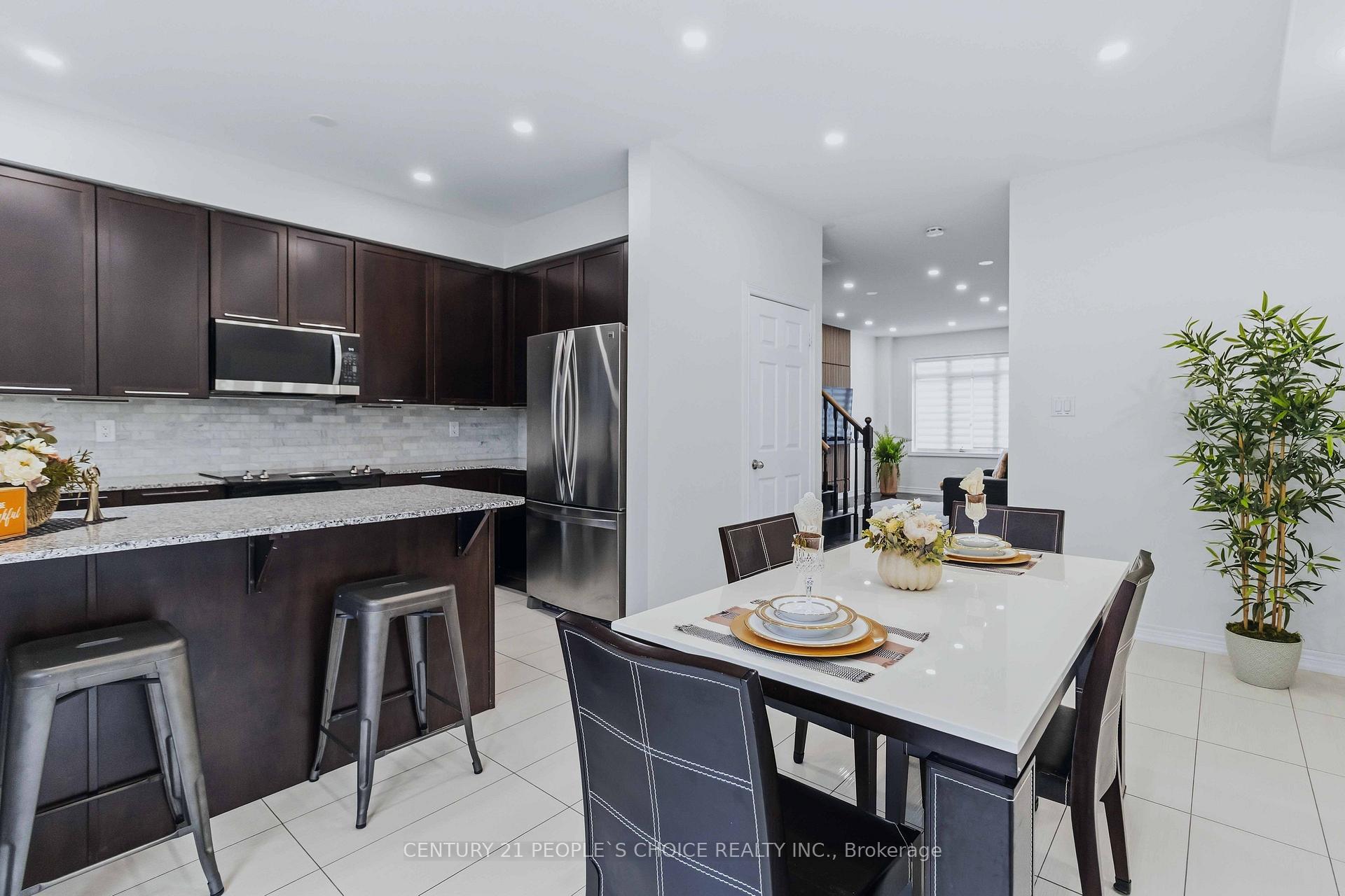 Photo 13 of 52 Aldersgate Drive, Brampton, Northwest Brampton — HOMEH