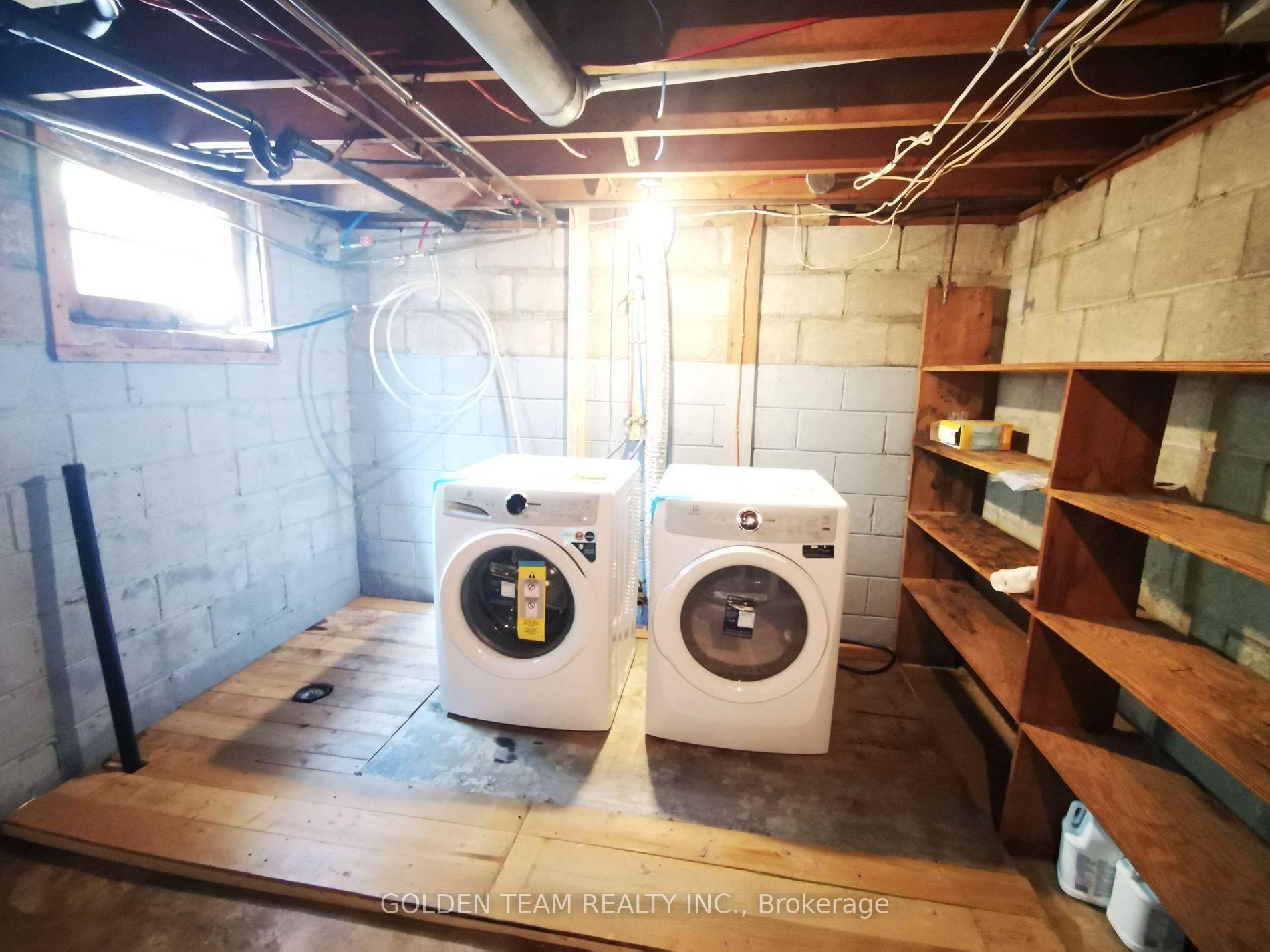 Photo 5 of Unit Bsmt, 422 The Queensway, Georgina, Keswick South — HOMEH