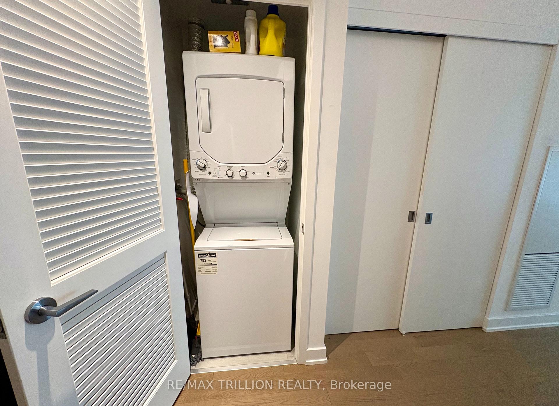 Photo 13 of Unit 1501, 25 Richmond Street E, Toronto, Church-Yonge Corridor — HOMEH