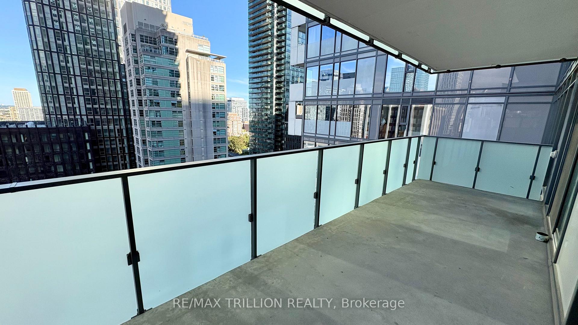 Photo 15 of Unit 1501, 25 Richmond Street E, Toronto, Church-Yonge Corridor — HOMEH
