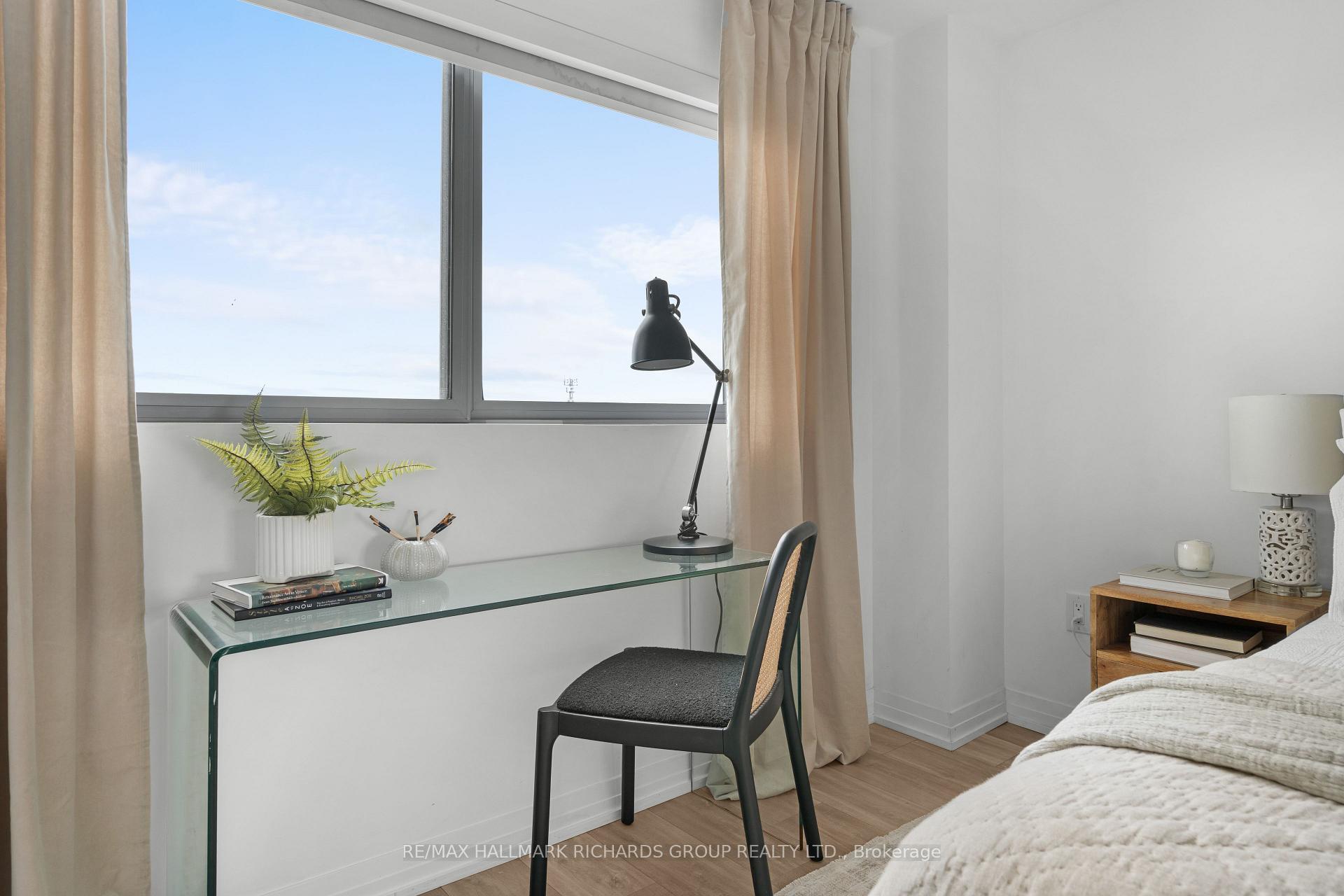 Photo 12 of Unit PH606, 408 Brown's Line, Etobicoke, Alderwood — HOMEH