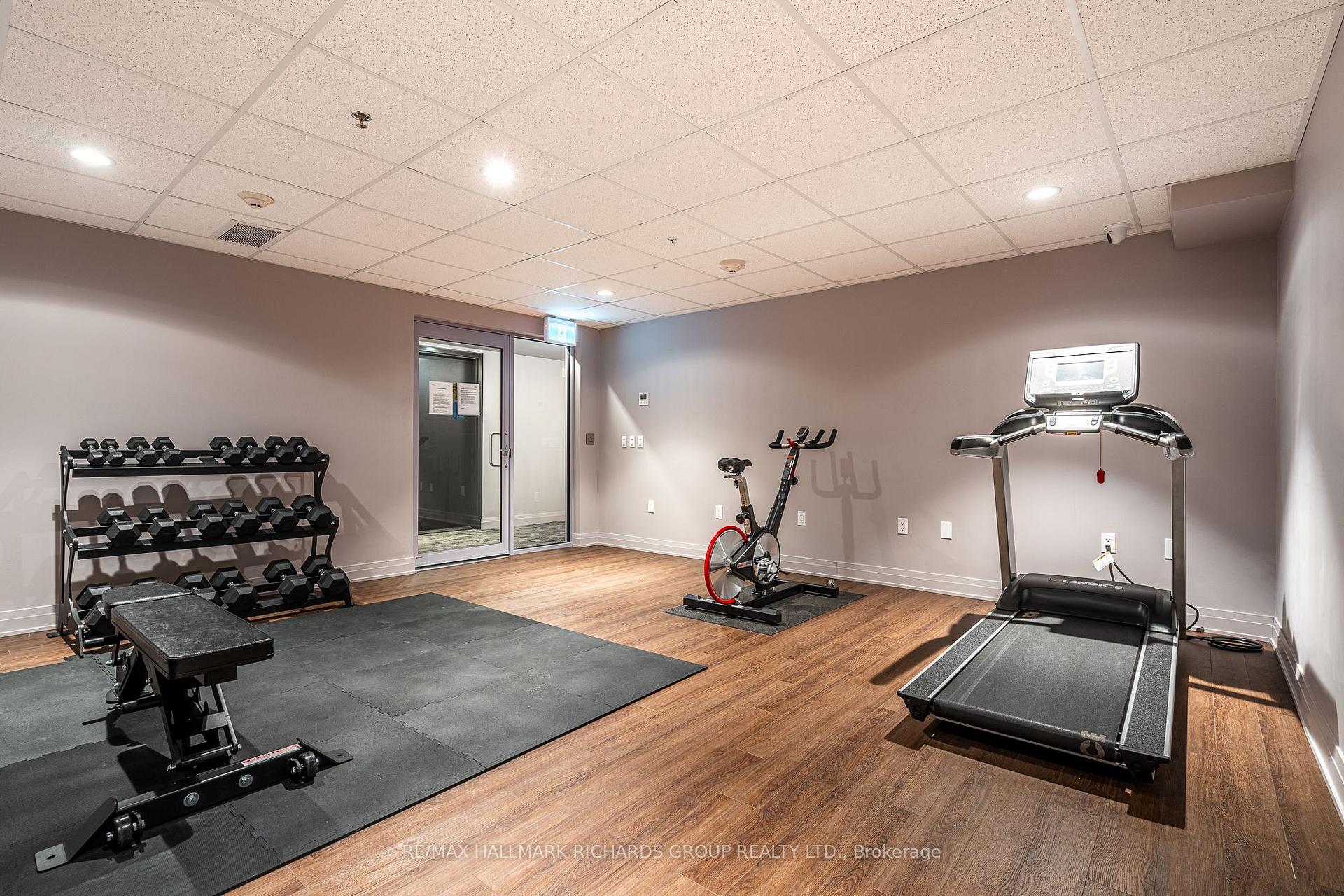 Photo 21 of Unit PH606, 408 Brown's Line, Etobicoke, Alderwood — HOMEH