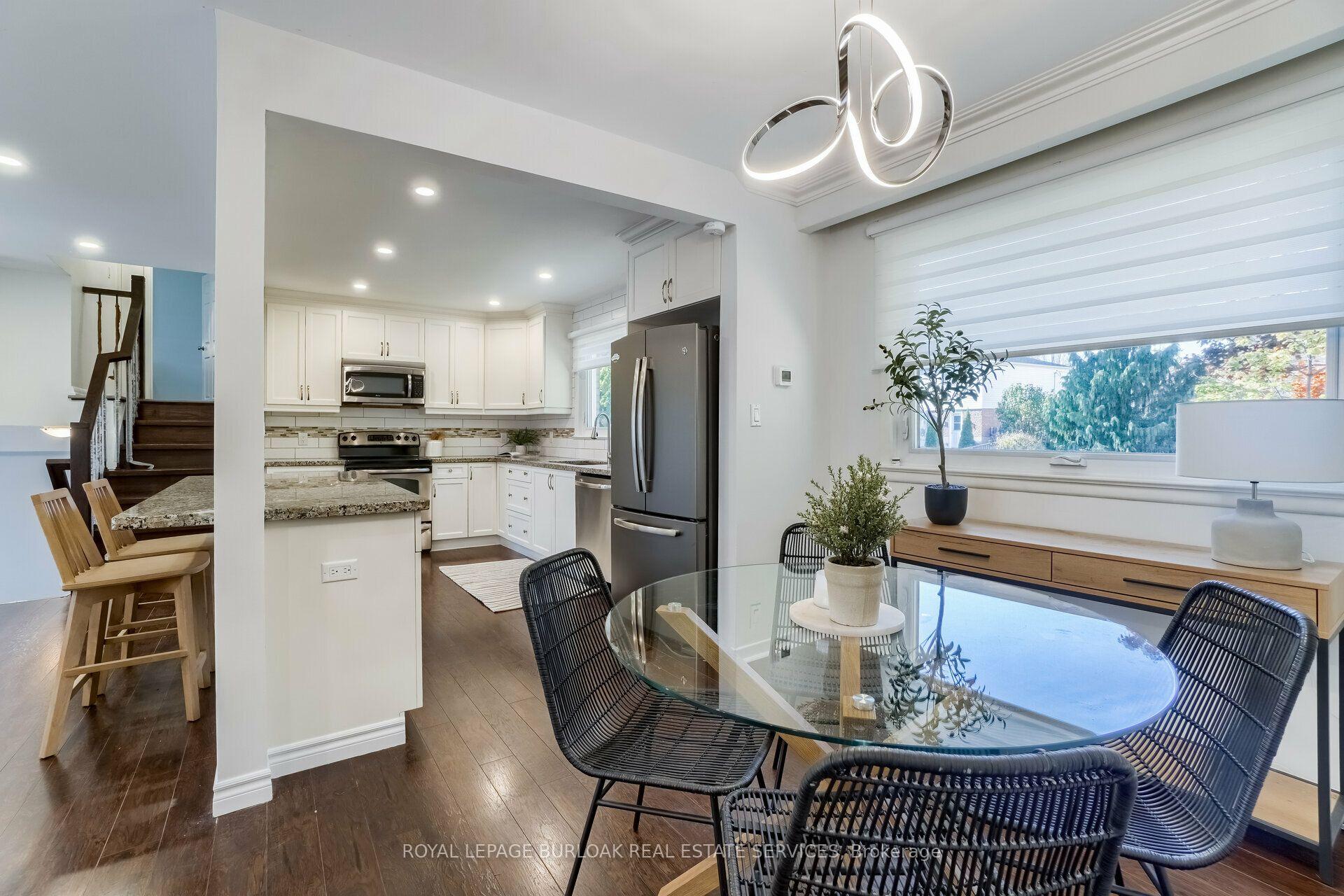 Photo 7 of 2121 Bridge Road, Oakville, West — HOMEH