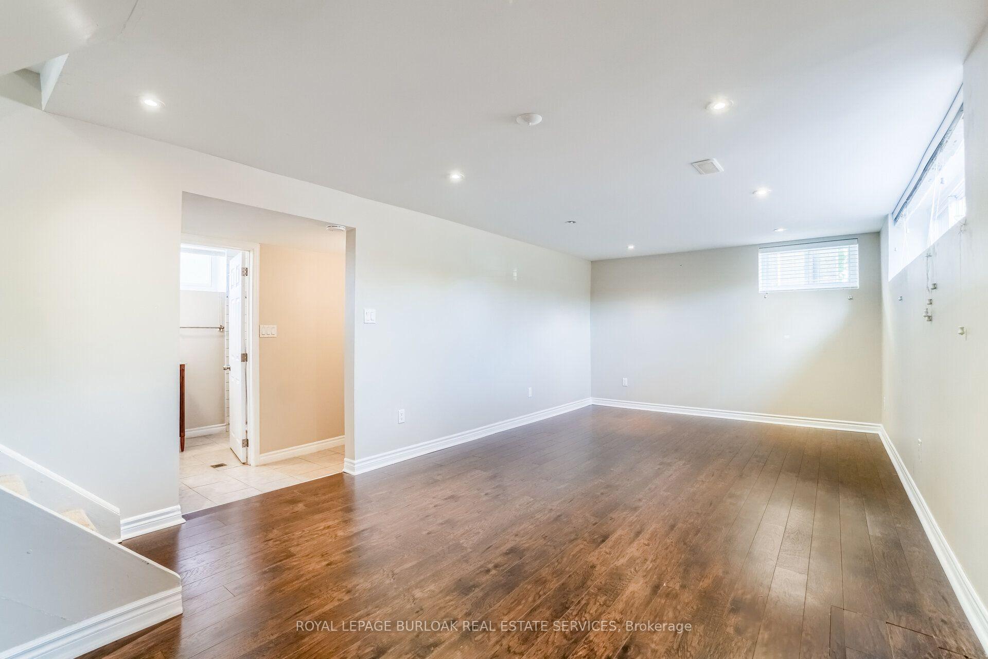 Photo 23 of 2121 Bridge Road, Oakville, West — HOMEH