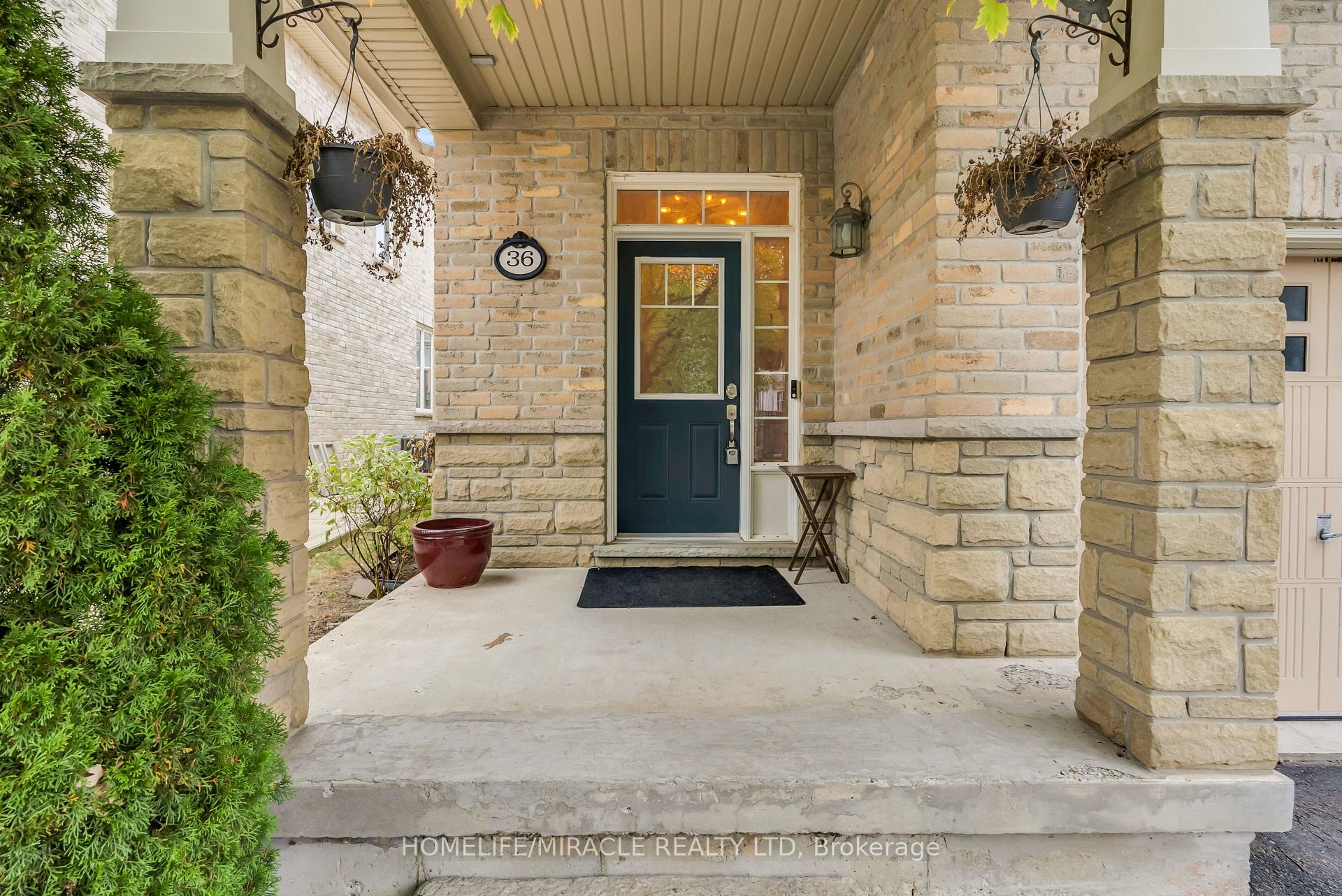 Photo 5 of 36 Cedarcrest Street, Caledon, Rural Caledon — HOMEH