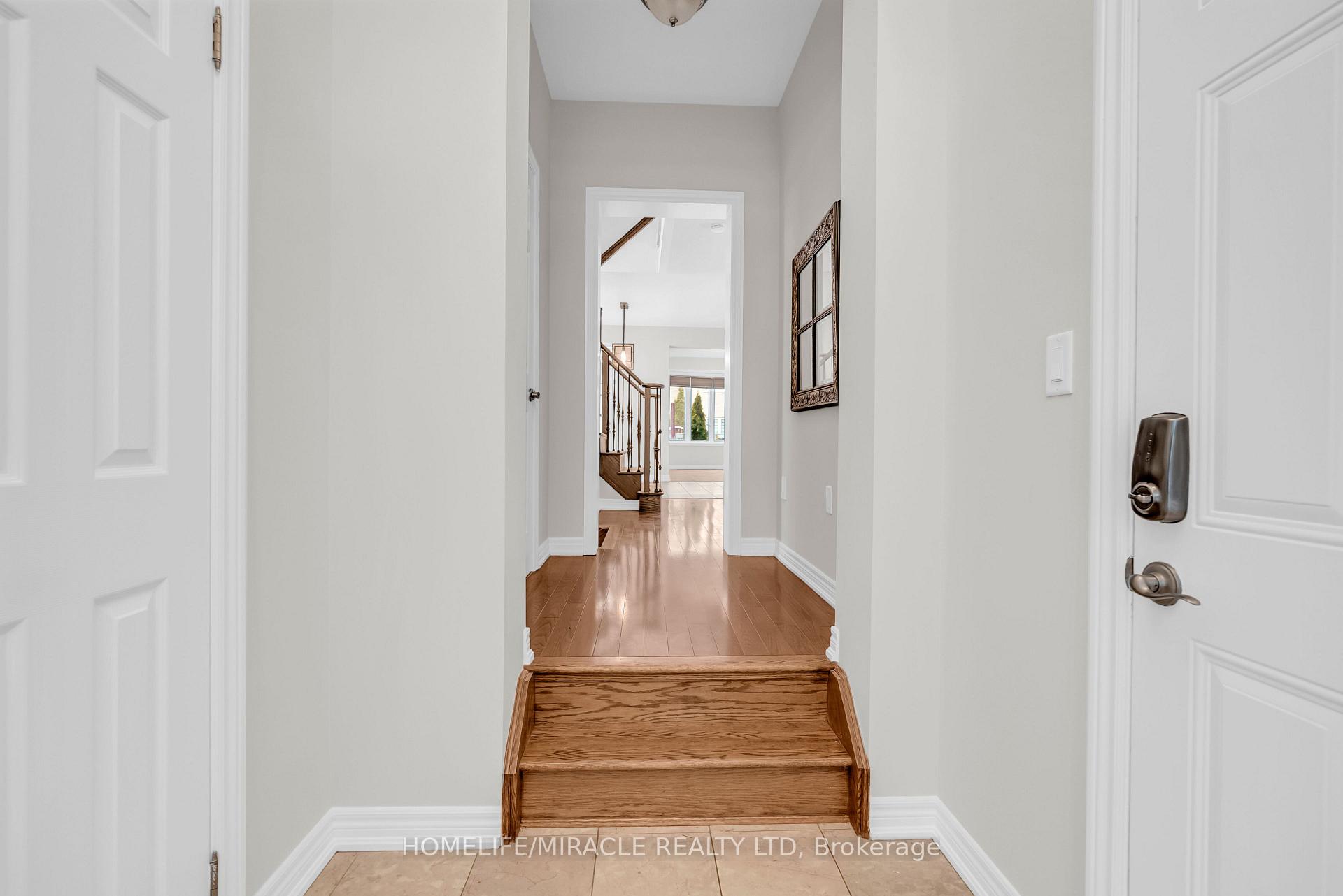 Photo 8 of 36 Cedarcrest Street, Caledon, Rural Caledon — HOMEH