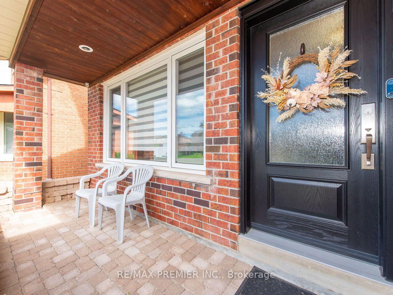 Photo 5 of 81 De Rose Avenue, Caledon, Bolton West — HOMEH