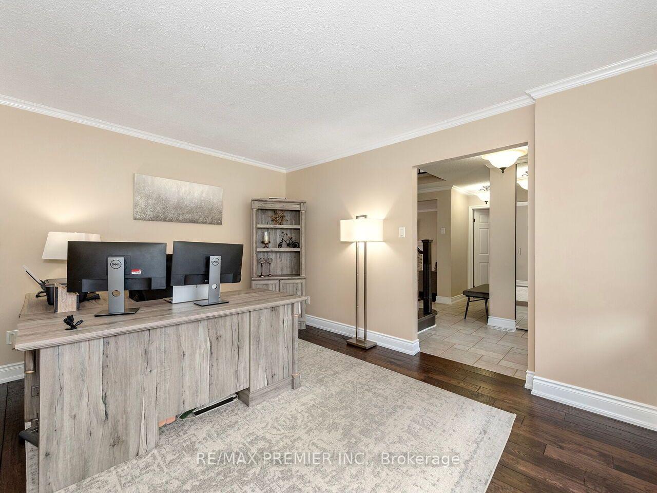 Photo 7 of 81 De Rose Avenue, Caledon, Bolton West — HOMEH