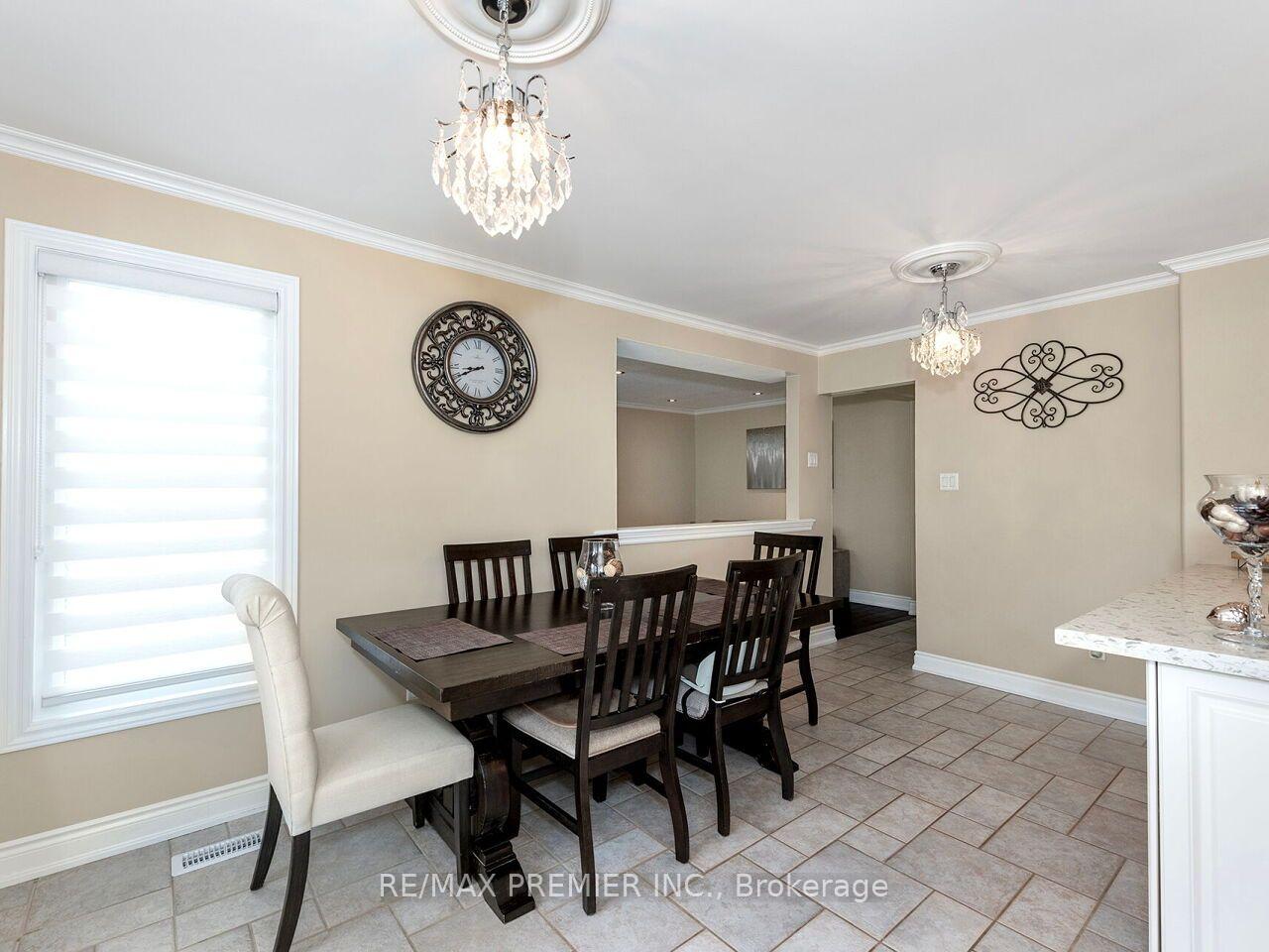 Photo 15 of 81 De Rose Avenue, Caledon, Bolton West — HOMEH