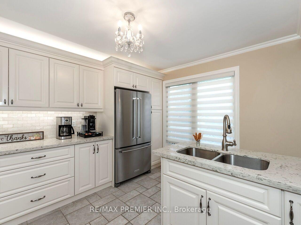 Photo 20 of 81 De Rose Avenue, Caledon, Bolton West — HOMEH