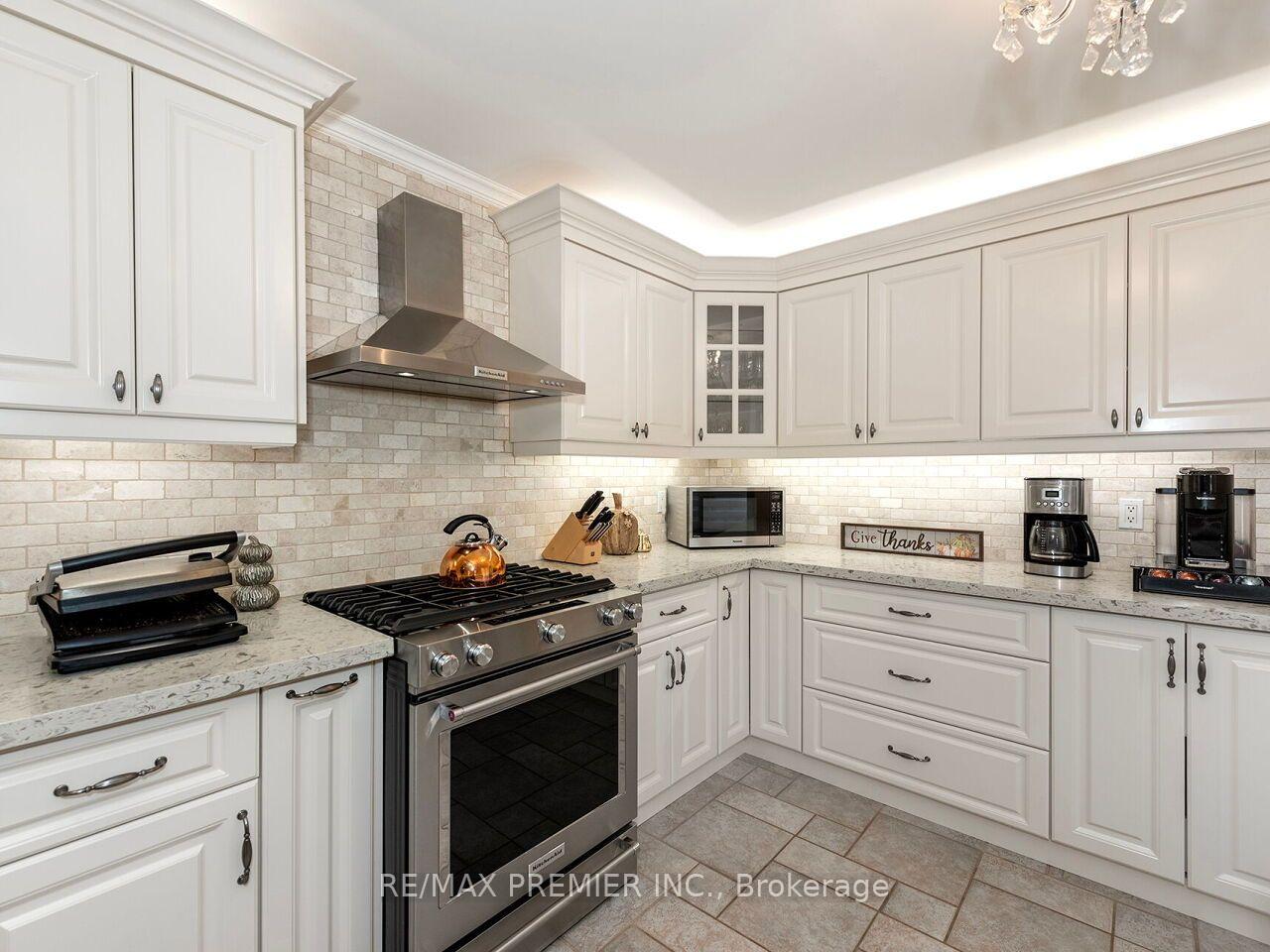 Photo 21 of 81 De Rose Avenue, Caledon, Bolton West — HOMEH