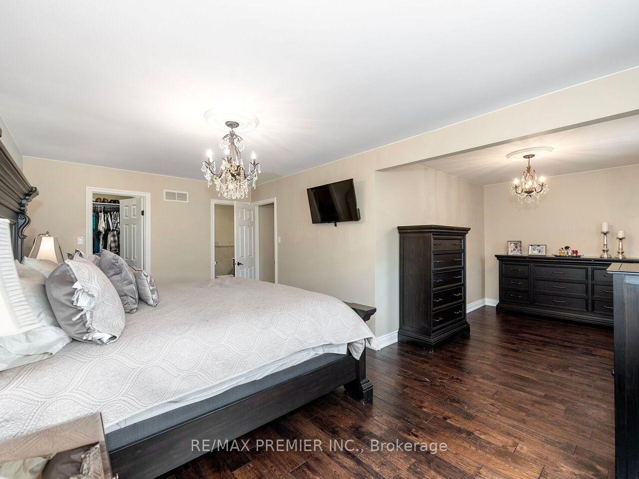 Photo 26 of 81 De Rose Avenue, Caledon, Bolton West — HOMEH