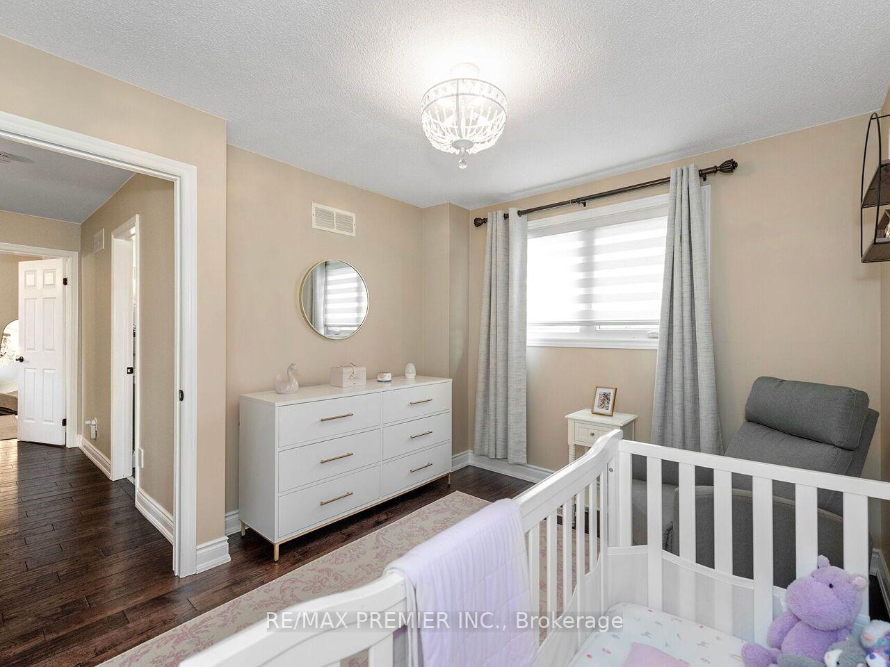 Photo 36 of 81 De Rose Avenue, Caledon, Bolton West — HOMEH
