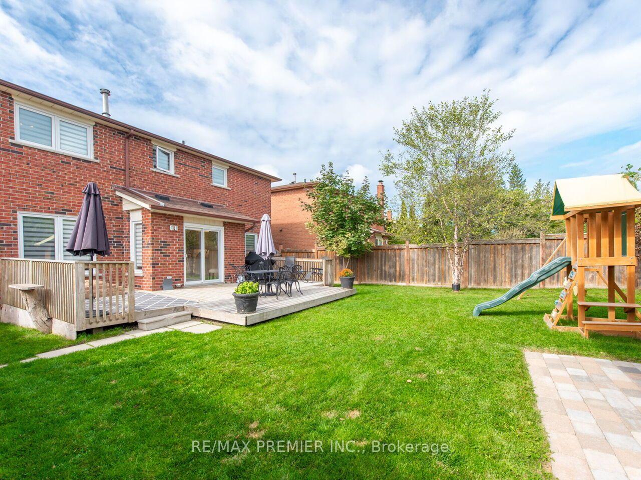 Photo 50 of 81 De Rose Avenue, Caledon, Bolton West — HOMEH