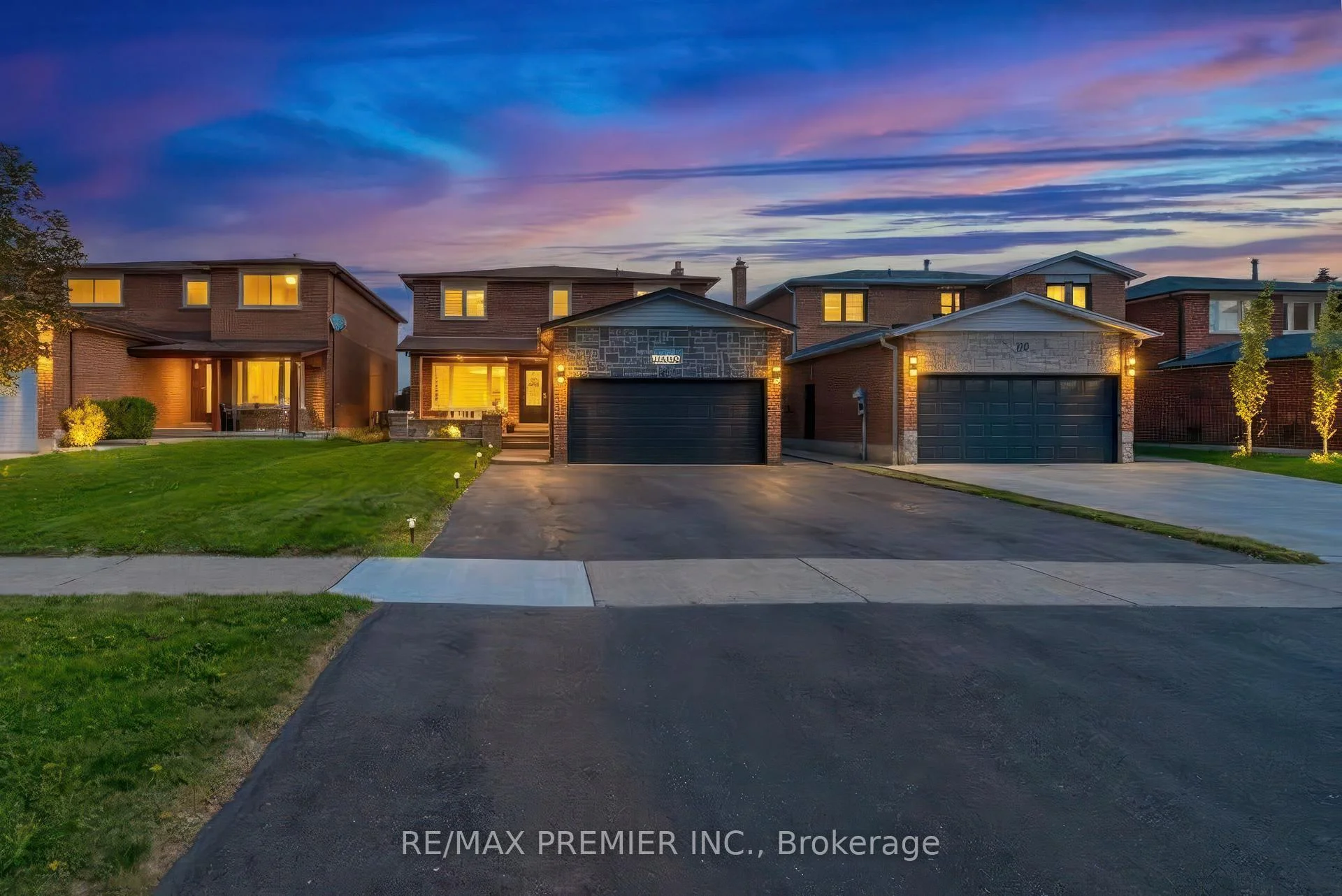 Photo 3 of 81 De Rose Avenue, Caledon, Bolton West — HOMEH