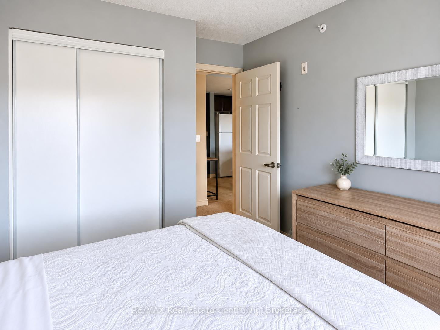 Photo 8 of Unit 410, 45 Goodwin Drive, Guelph, Pineridge/Westminster Woods — HOMEH