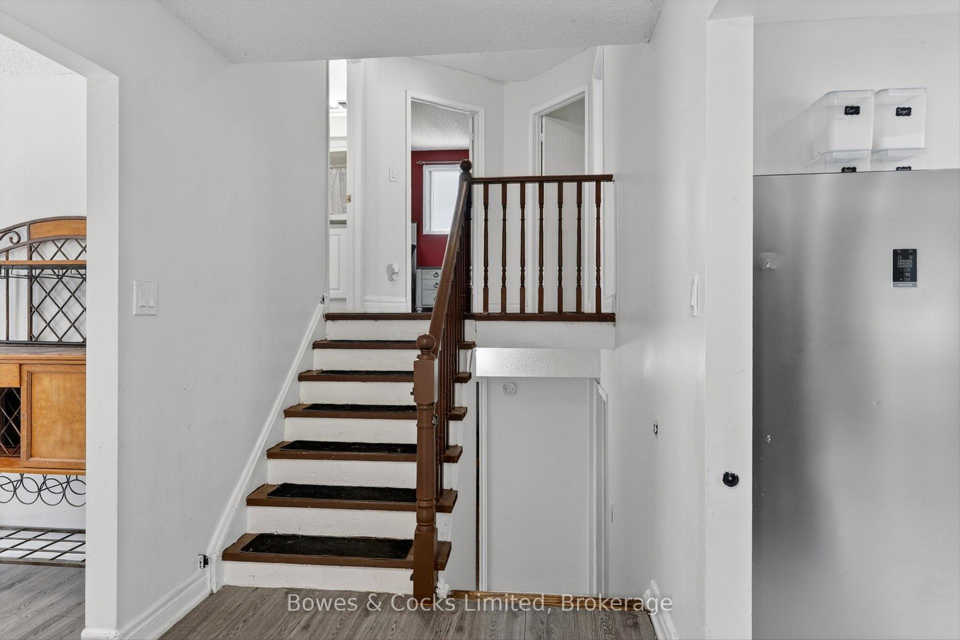 Photo 5 of 4 Claret Road, Clarington, Courtice — HOMEH