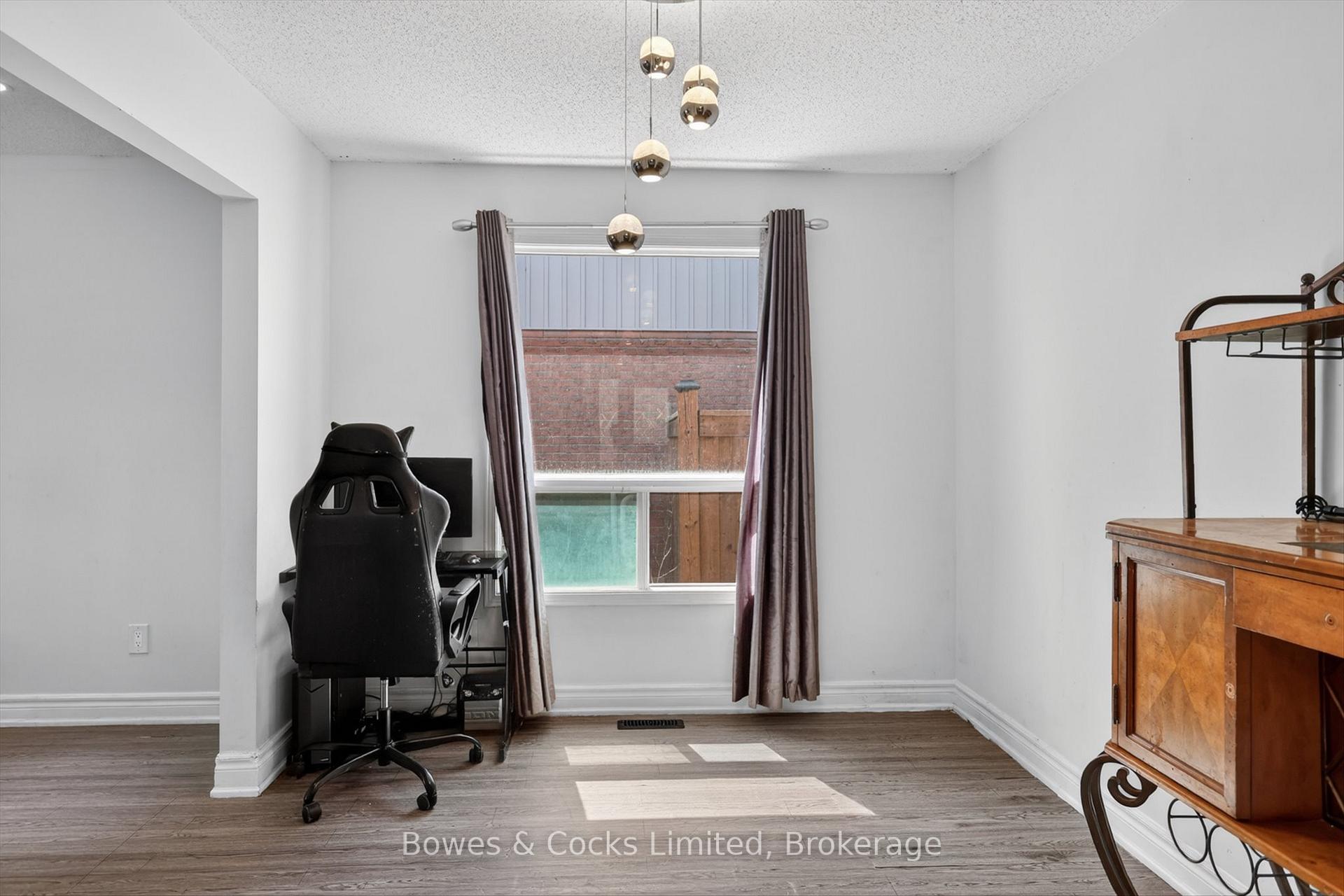 Photo 9 of 4 Claret Road, Clarington, Courtice — HOMEH