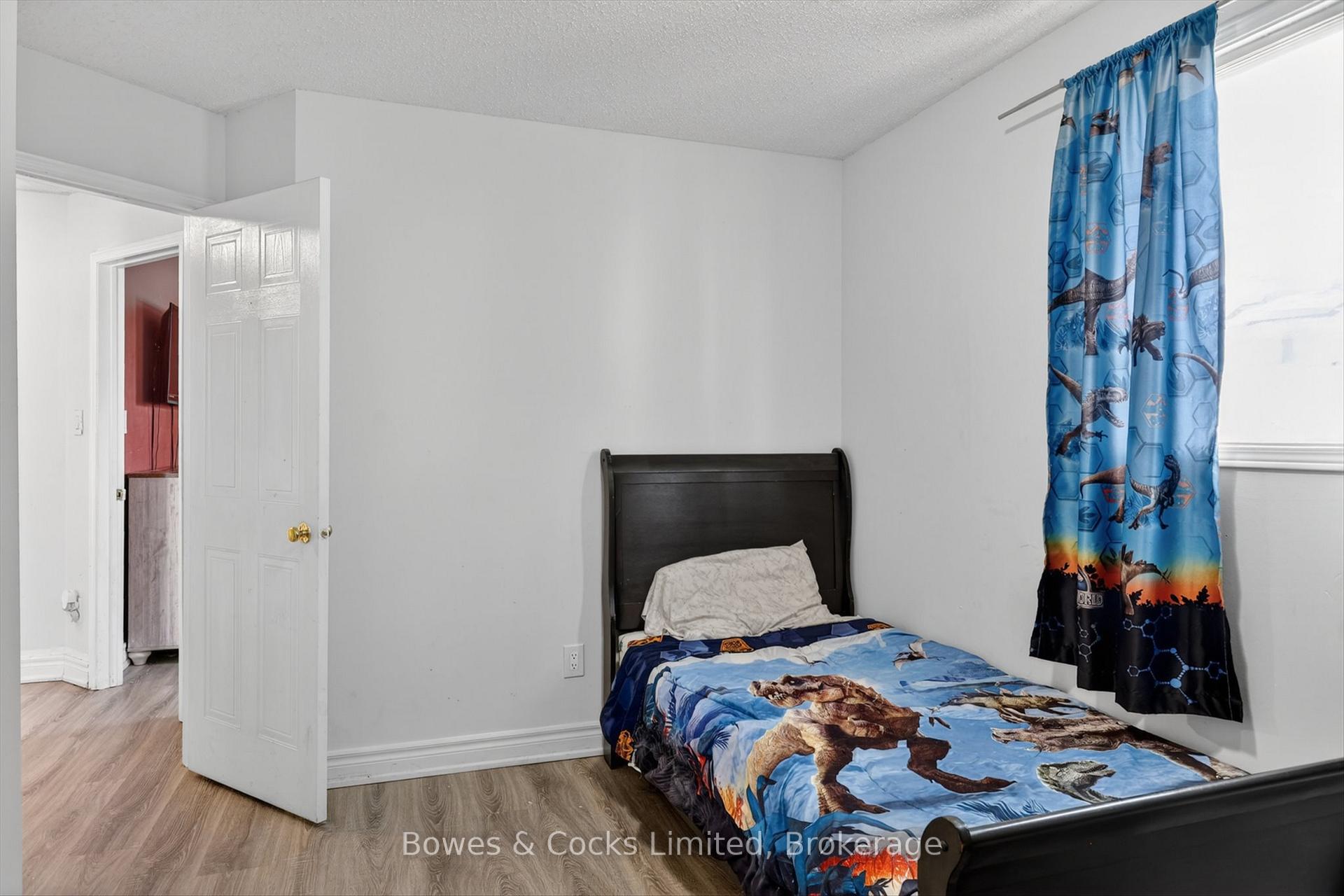 Photo 17 of 4 Claret Road, Clarington, Courtice — HOMEH