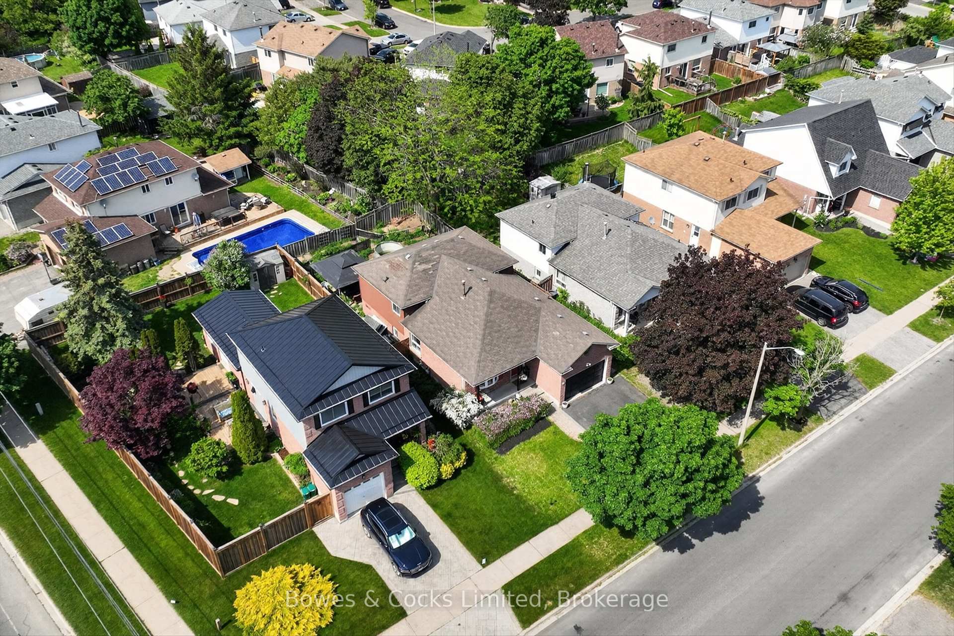 Photo 33 of 4 Claret Road, Clarington, Courtice — HOMEH