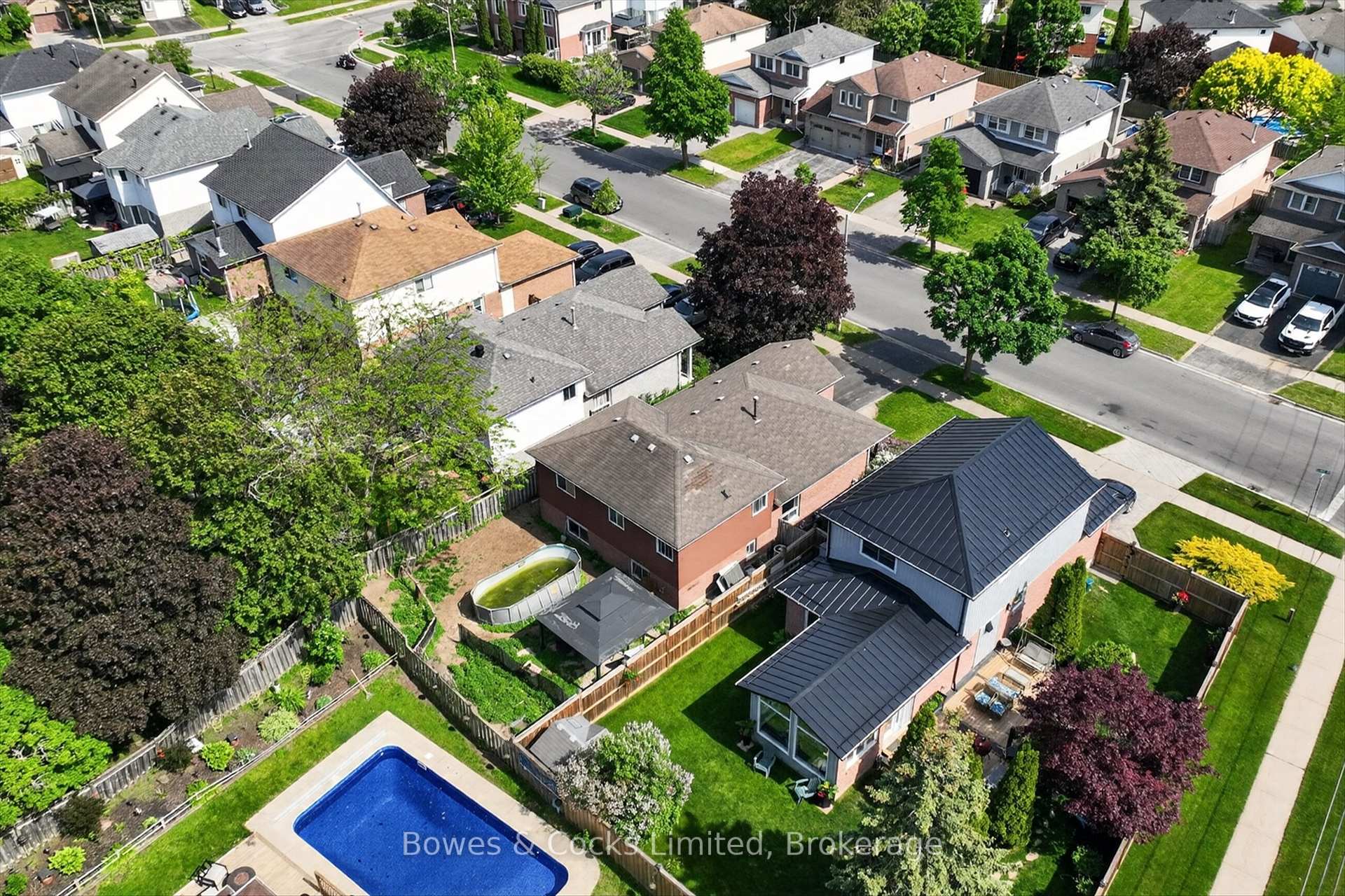 Photo 34 of 4 Claret Road, Clarington, Courtice — HOMEH