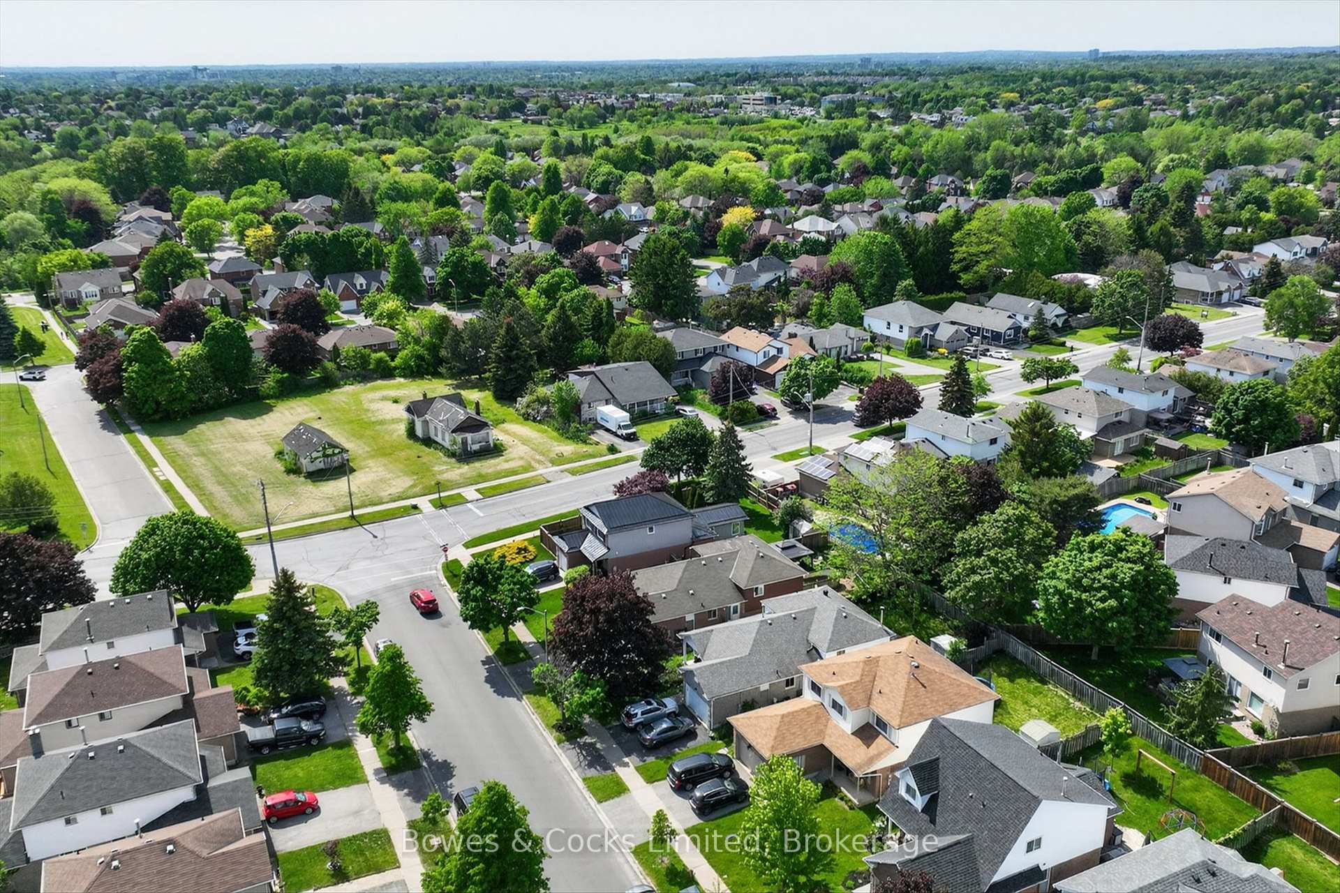 Photo 39 of 4 Claret Road, Clarington, Courtice — HOMEH