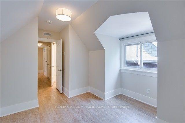 Photo 11 of Unit 3, 179 Spadina Road, Toronto, The Annex — HOMEH