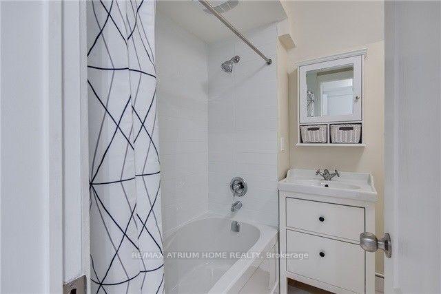 Photo 14 of Unit 3, 179 Spadina Road, Toronto, The Annex — HOMEH