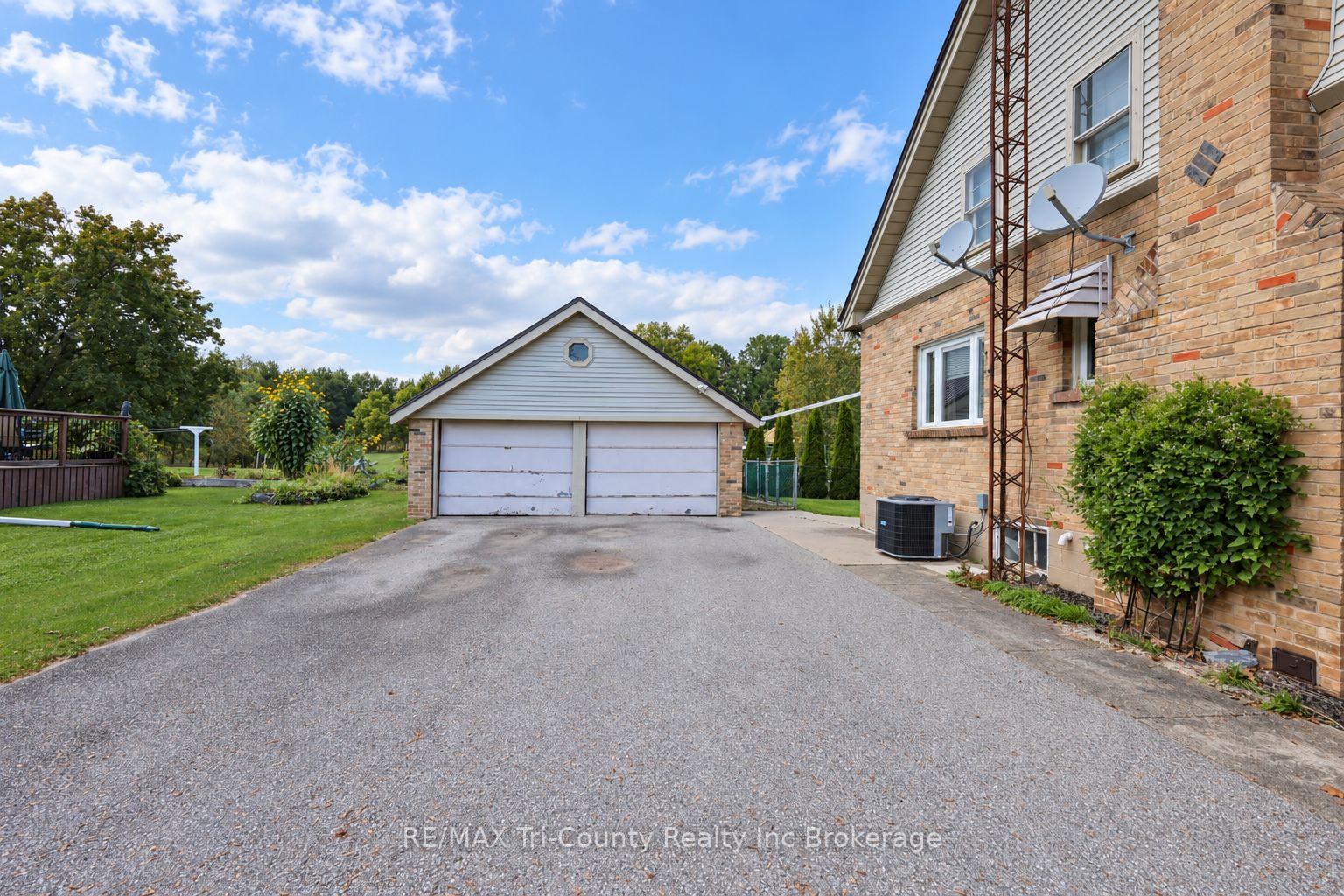 Photo 3 of 11475 Plank Road, Bayham, Eden — HOMEH