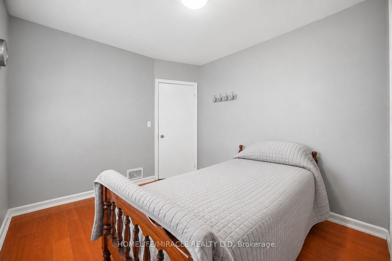Photo 21 of 283 Cordova Road, Oshawa, Lakeview — HOMEH