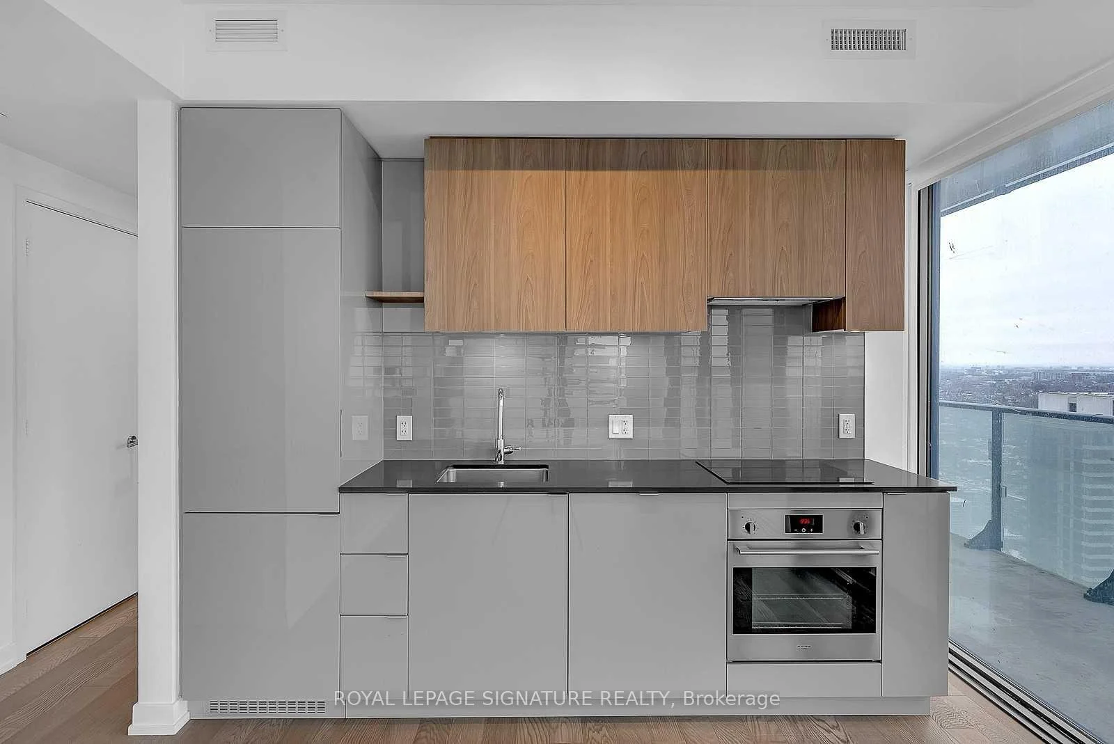 Photo 12 of Unit 3604, 161 Roehampton Avenue, Toronto, Mount Pleasant West — HOMEH
