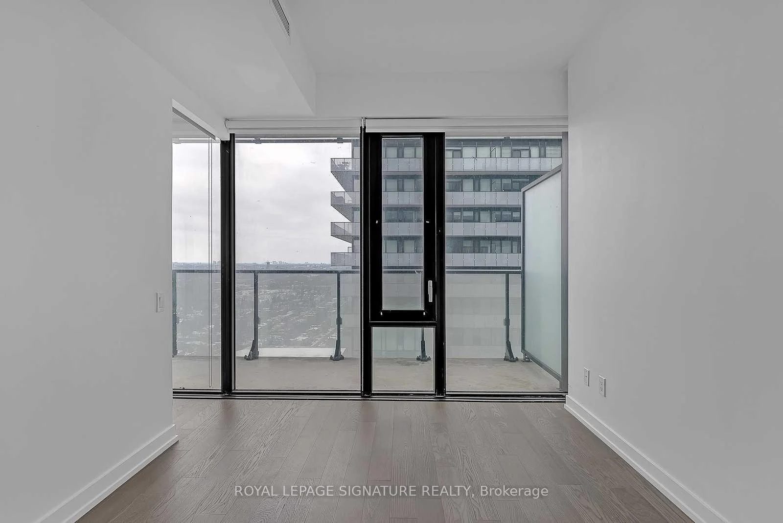 Photo 18 of Unit 3604, 161 Roehampton Avenue, Toronto, Mount Pleasant West — HOMEH