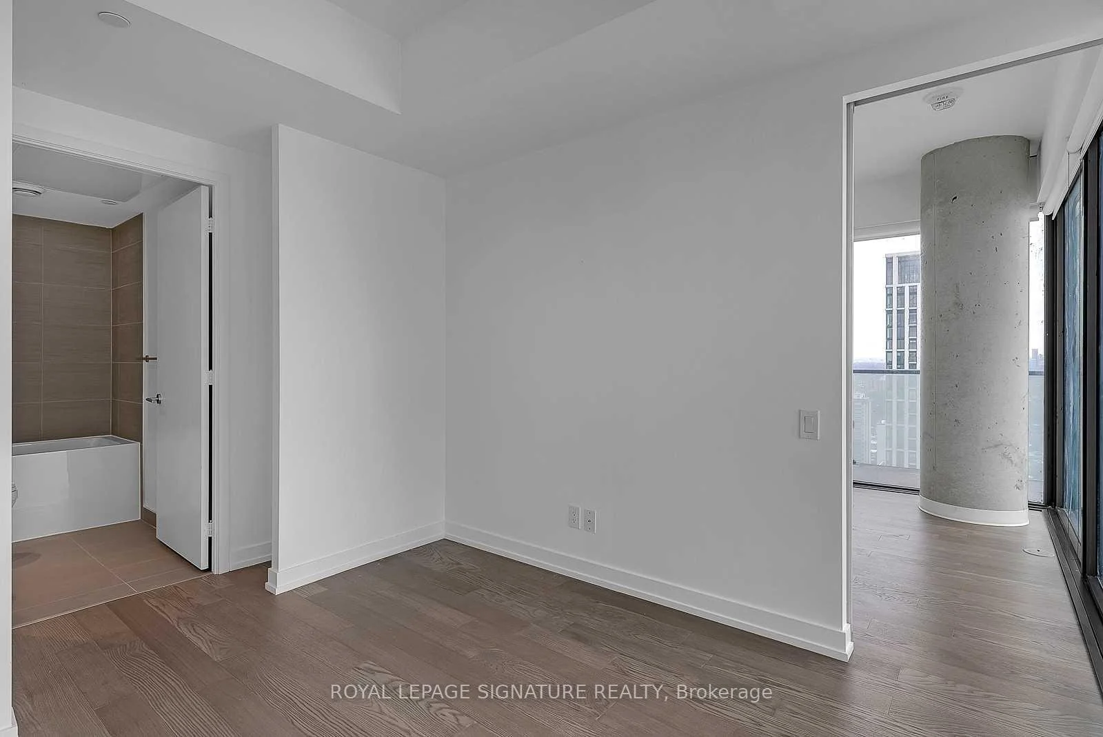 Photo 22 of Unit 3604, 161 Roehampton Avenue, Toronto, Mount Pleasant West — HOMEH
