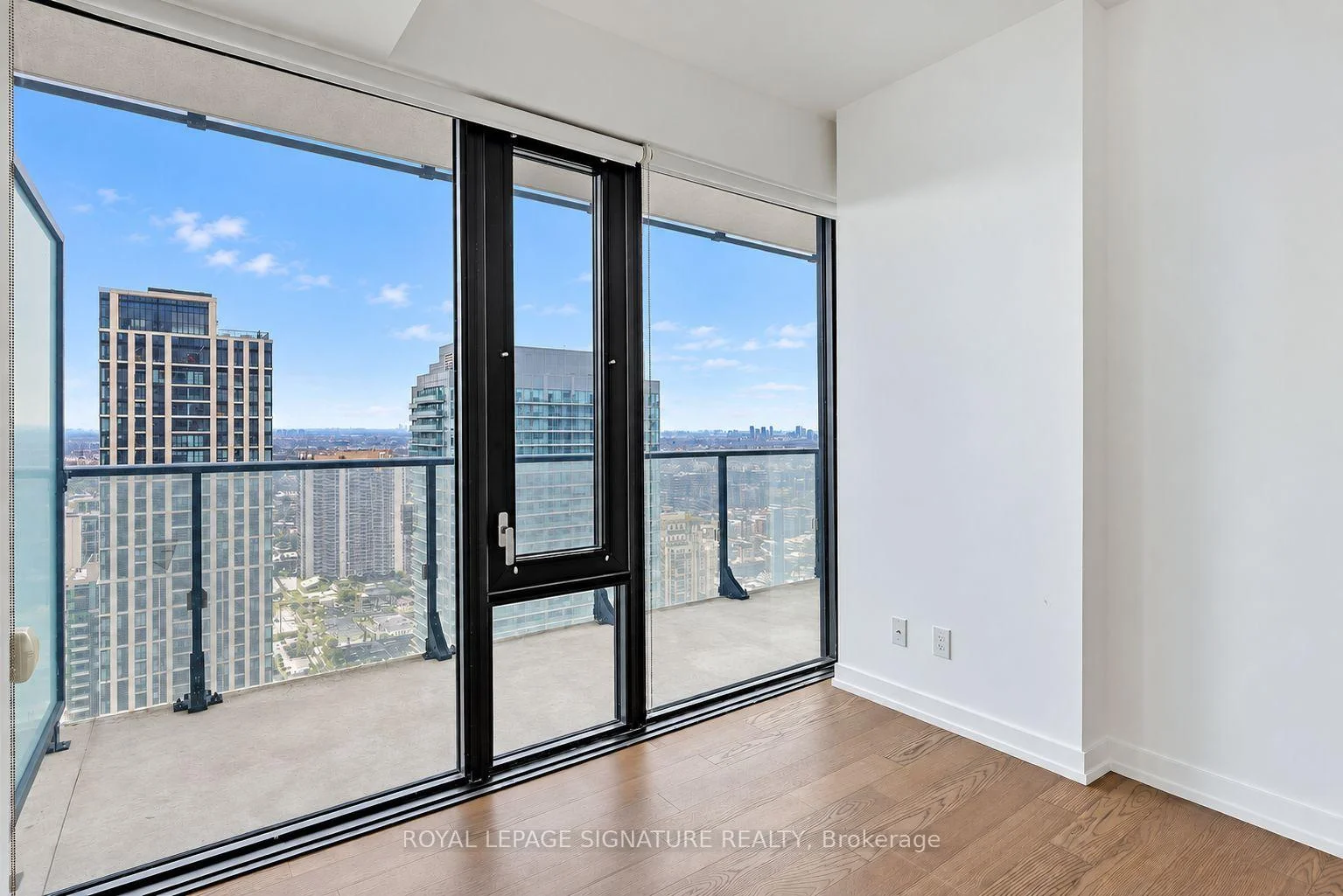 Photo 25 of Unit 3604, 161 Roehampton Avenue, Toronto, Mount Pleasant West — HOMEH