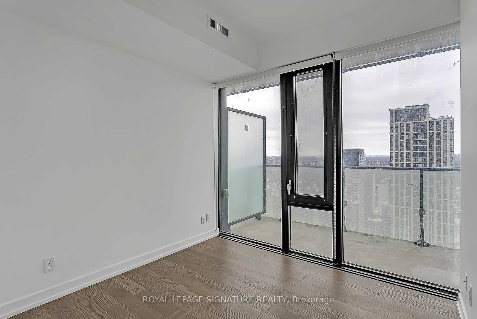 Photo 29 of Unit 3604, 161 Roehampton Avenue, Toronto, Mount Pleasant West — HOMEH