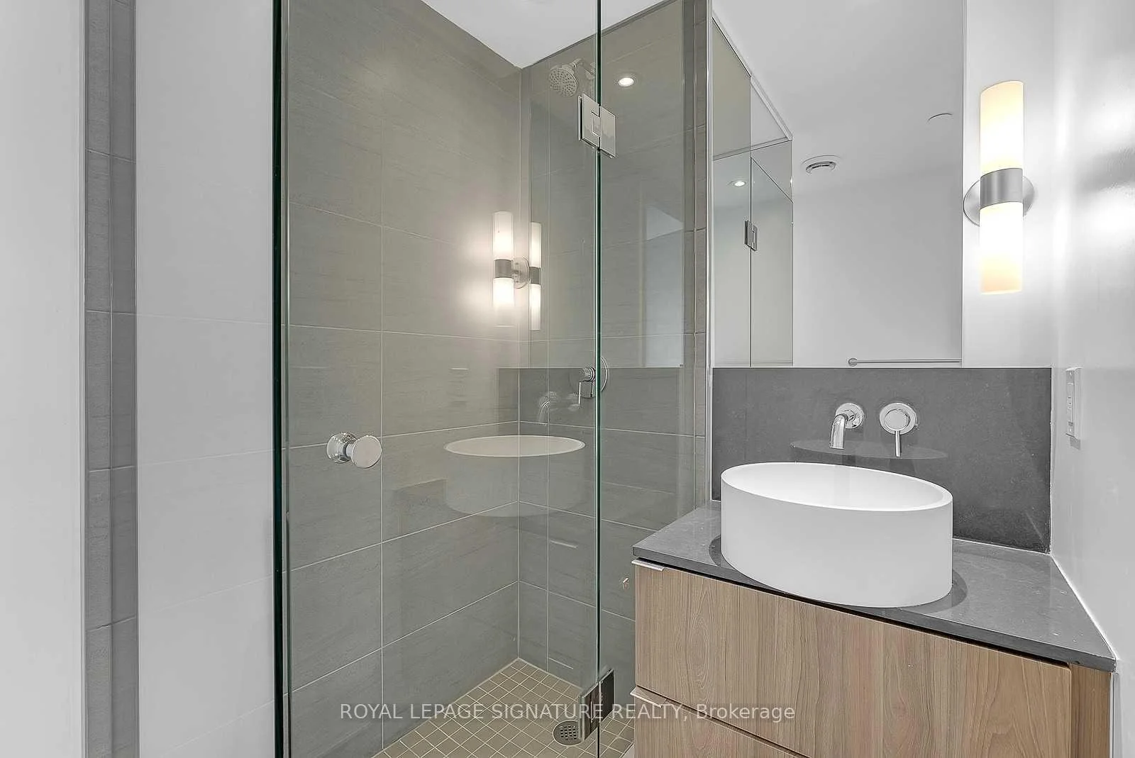 Photo 37 of Unit 3604, 161 Roehampton Avenue, Toronto, Mount Pleasant West — HOMEH