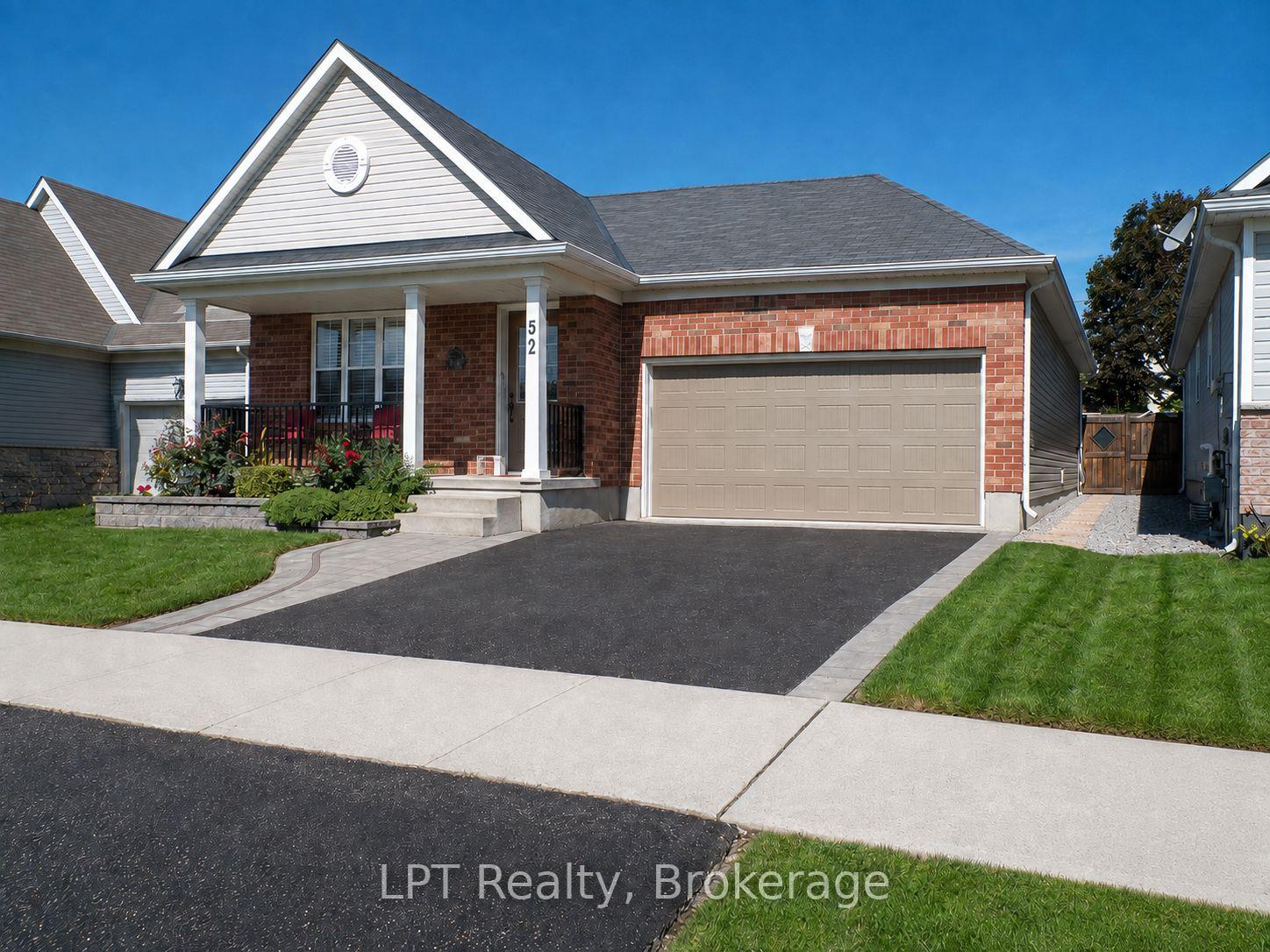 Photo 2 of 52 Bridges Boulevard, Port Hope — HOMEH