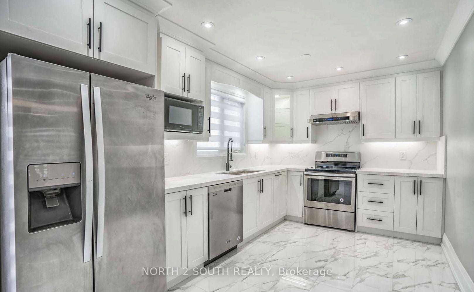 Photo 1 of Unit upper, 37 Loire Court, Etobicoke, West Humber-Clairville — HOMEH