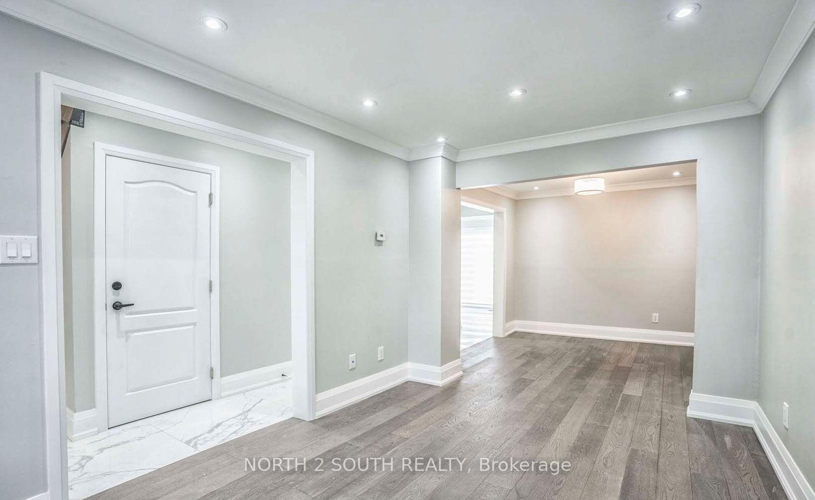 Photo 8 of Unit upper, 37 Loire Court, Etobicoke, West Humber-Clairville — HOMEH
