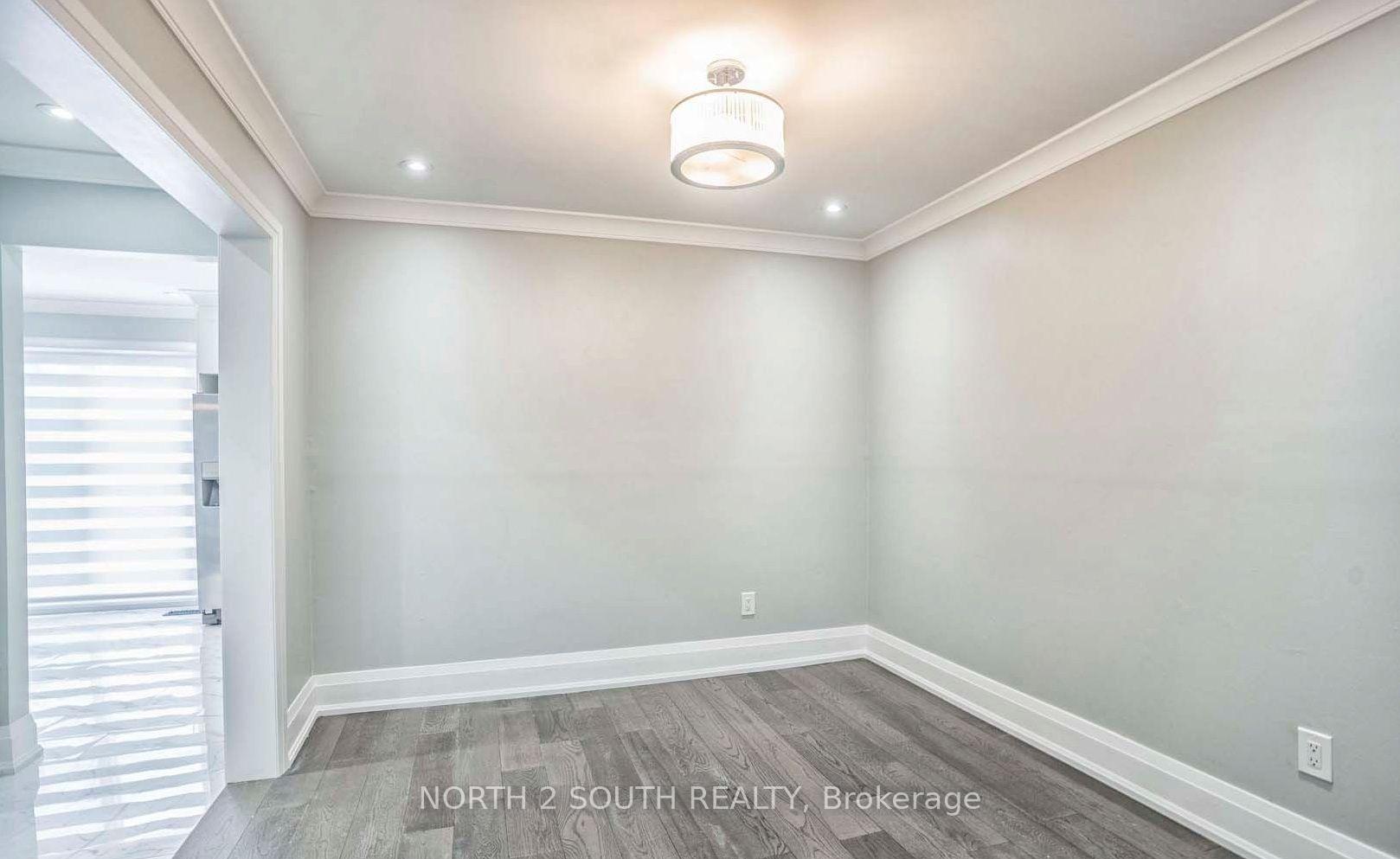 Photo 9 of Unit upper, 37 Loire Court, Etobicoke, West Humber-Clairville — HOMEH