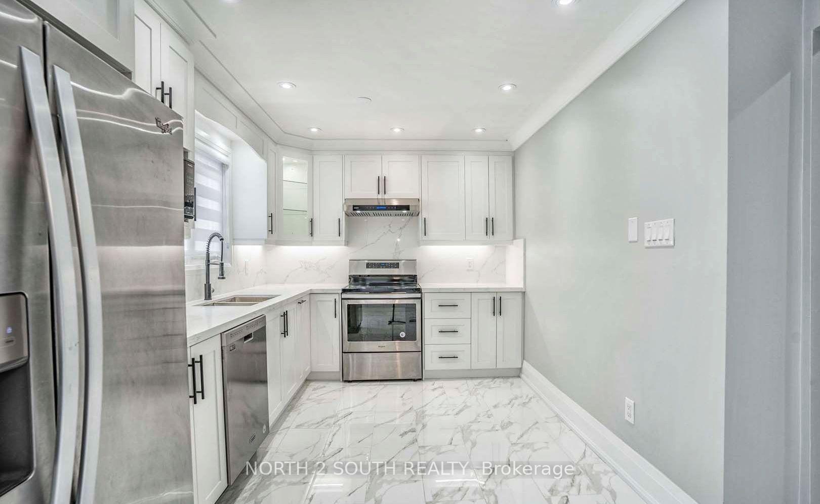 Photo 19 of Unit upper, 37 Loire Court, Etobicoke, West Humber-Clairville — HOMEH