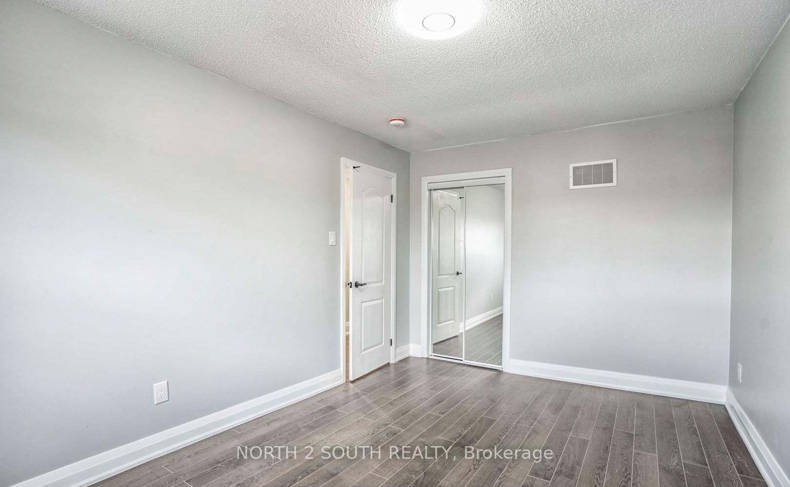 Photo 34 of Unit upper, 37 Loire Court, Etobicoke, West Humber-Clairville — HOMEH